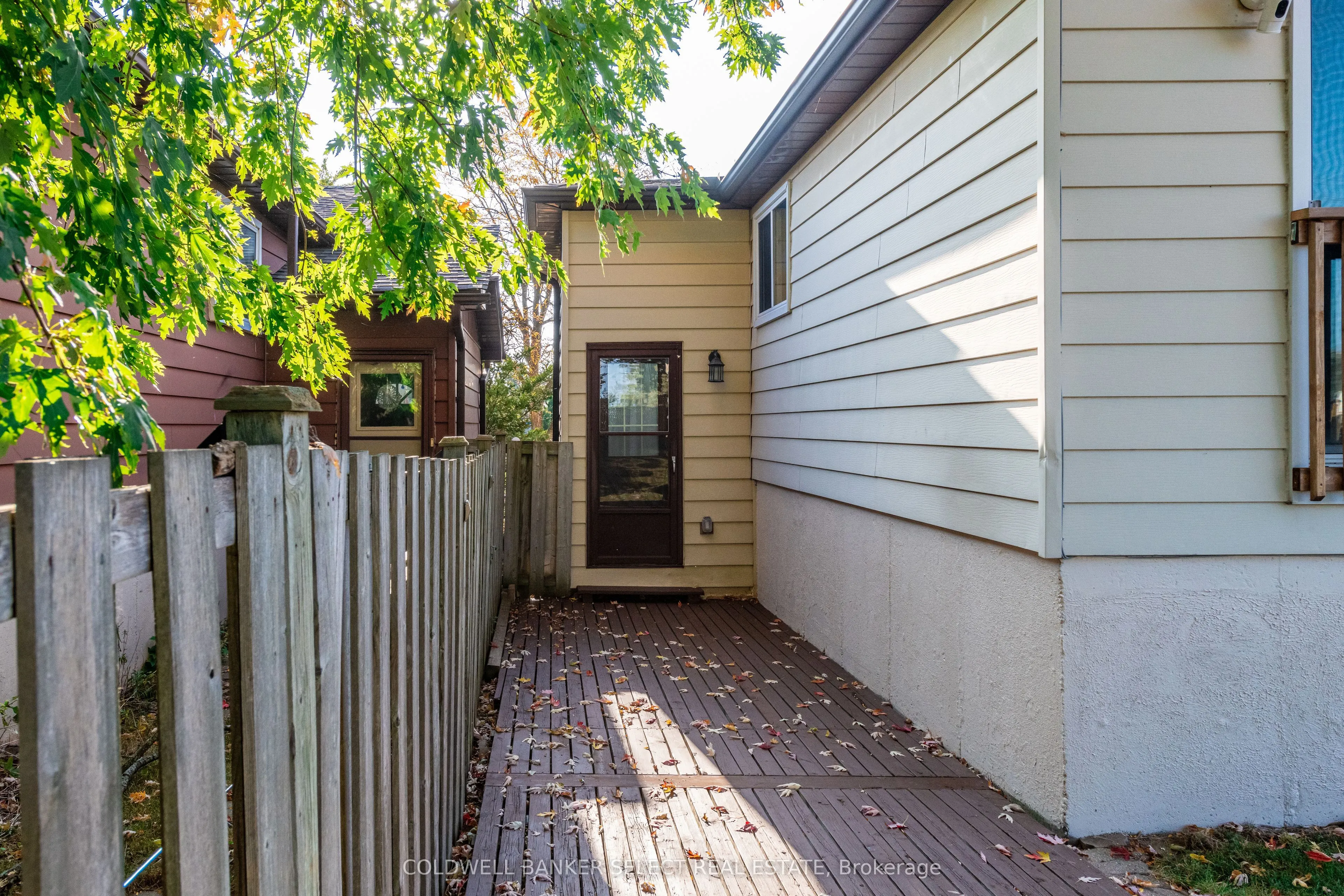 354 Whitehead Crescent