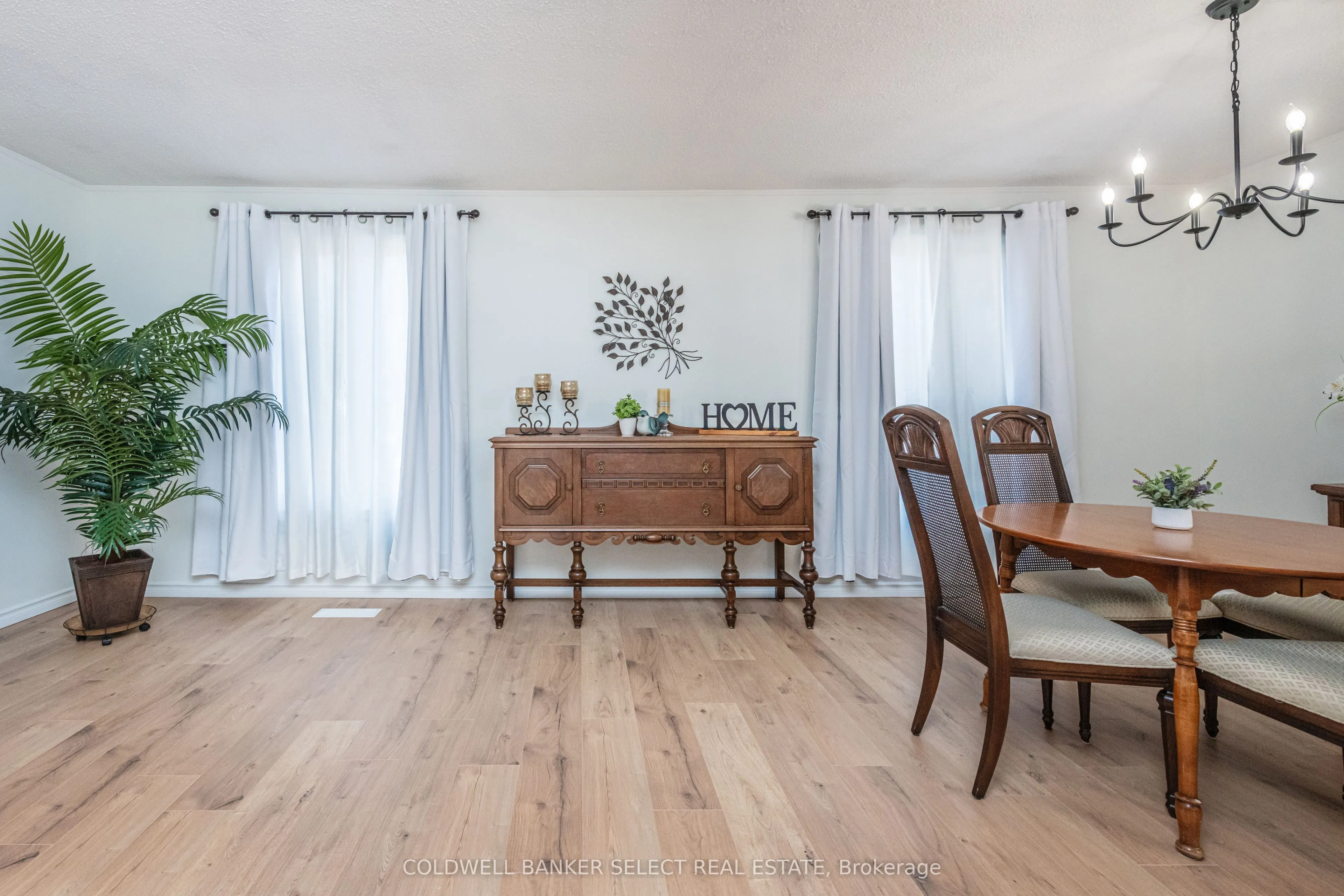 354 Whitehead Crescent