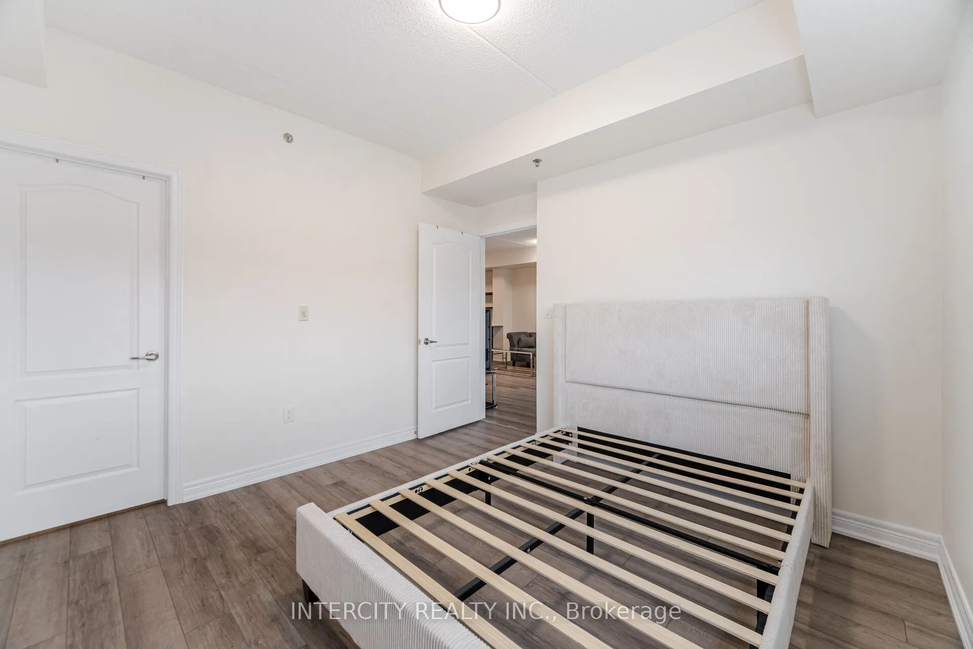 1419 Costigan Road, #214