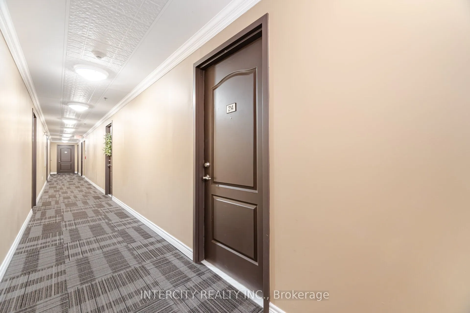 1419 Costigan Road, #214