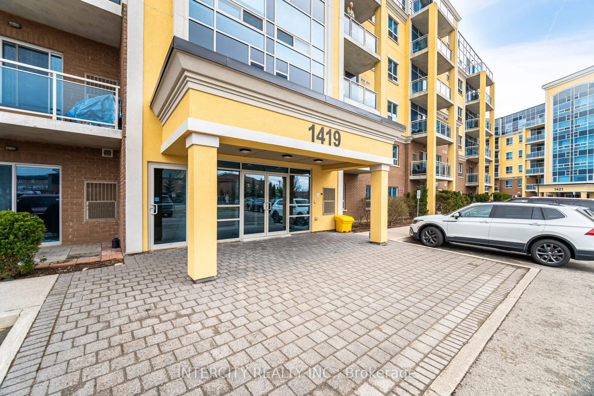 1419 Costigan Road, #214