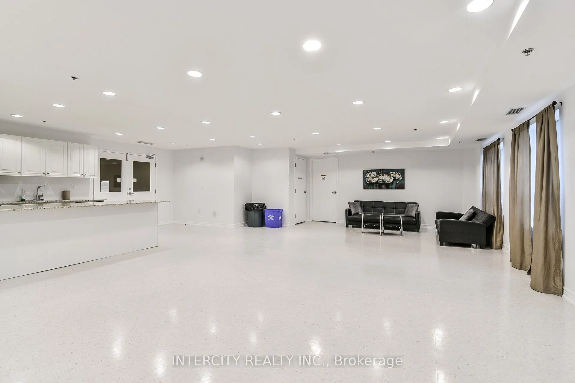 1419 Costigan Road, #214