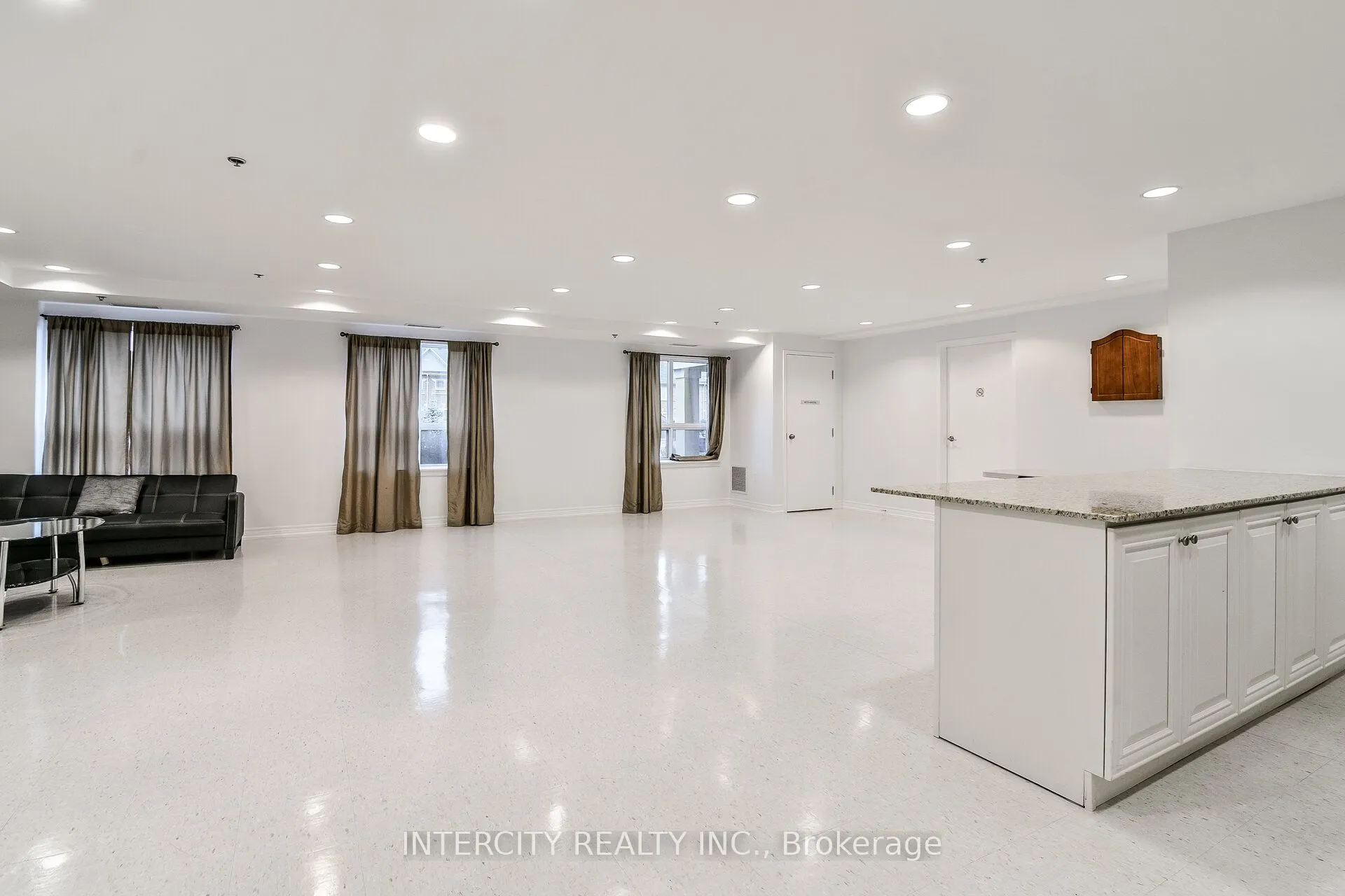 1419 Costigan Road, #214