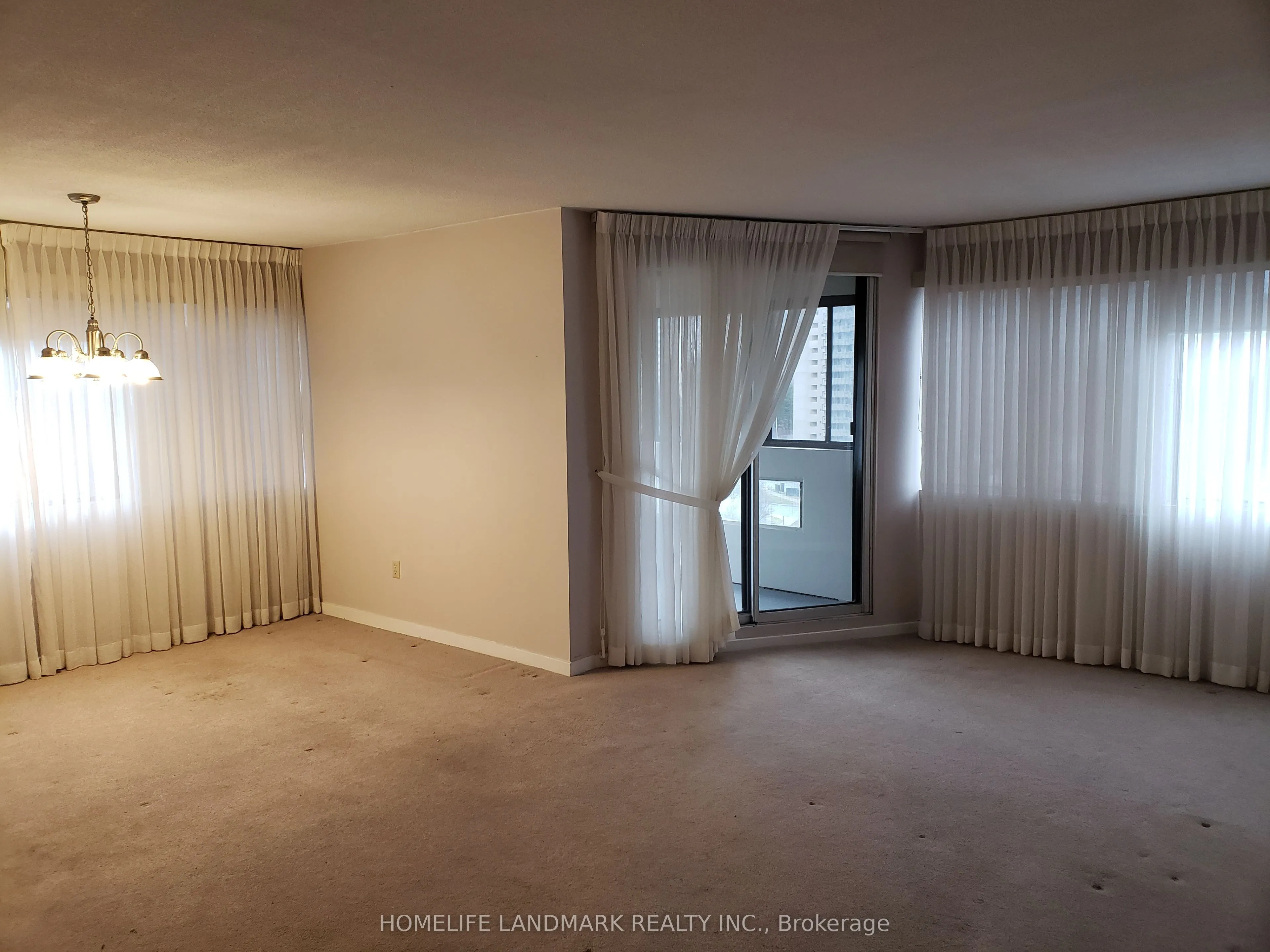 1580 MIssissauga Valley Boulevard #901