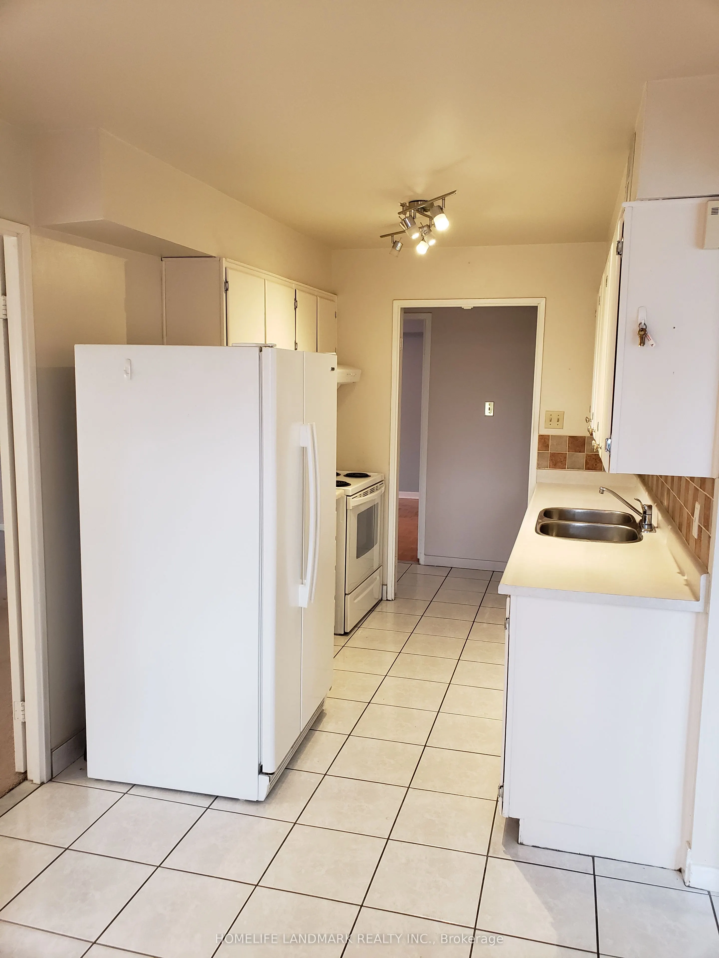 1580 MIssissauga Valley Boulevard #901