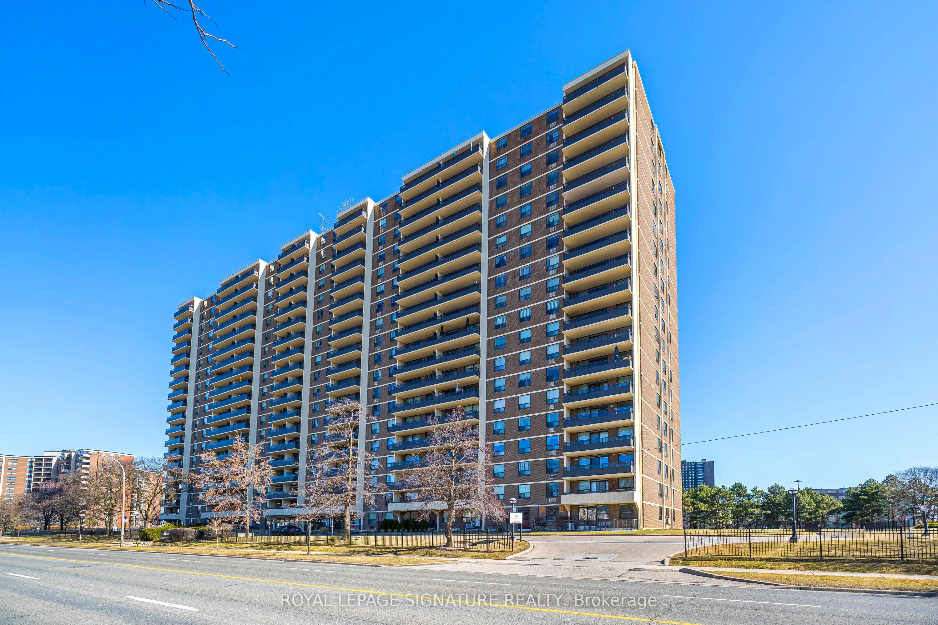 511 The West Mall #1908