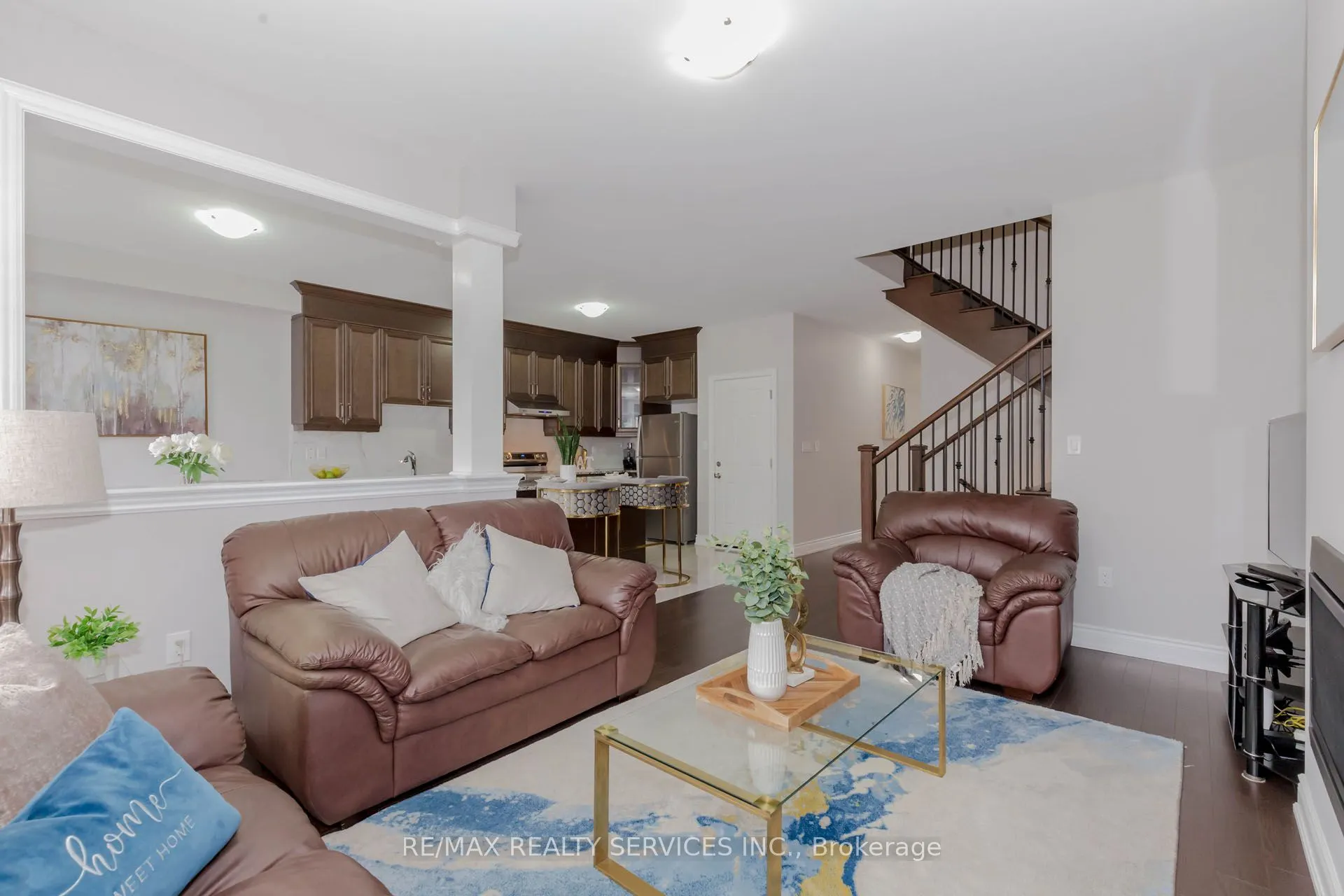 12 Enclave Trail