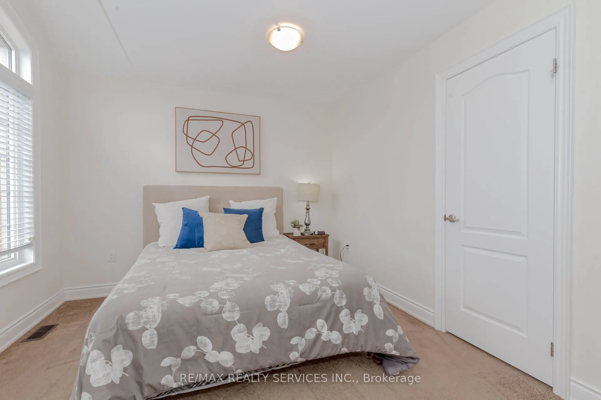12 Enclave Trail