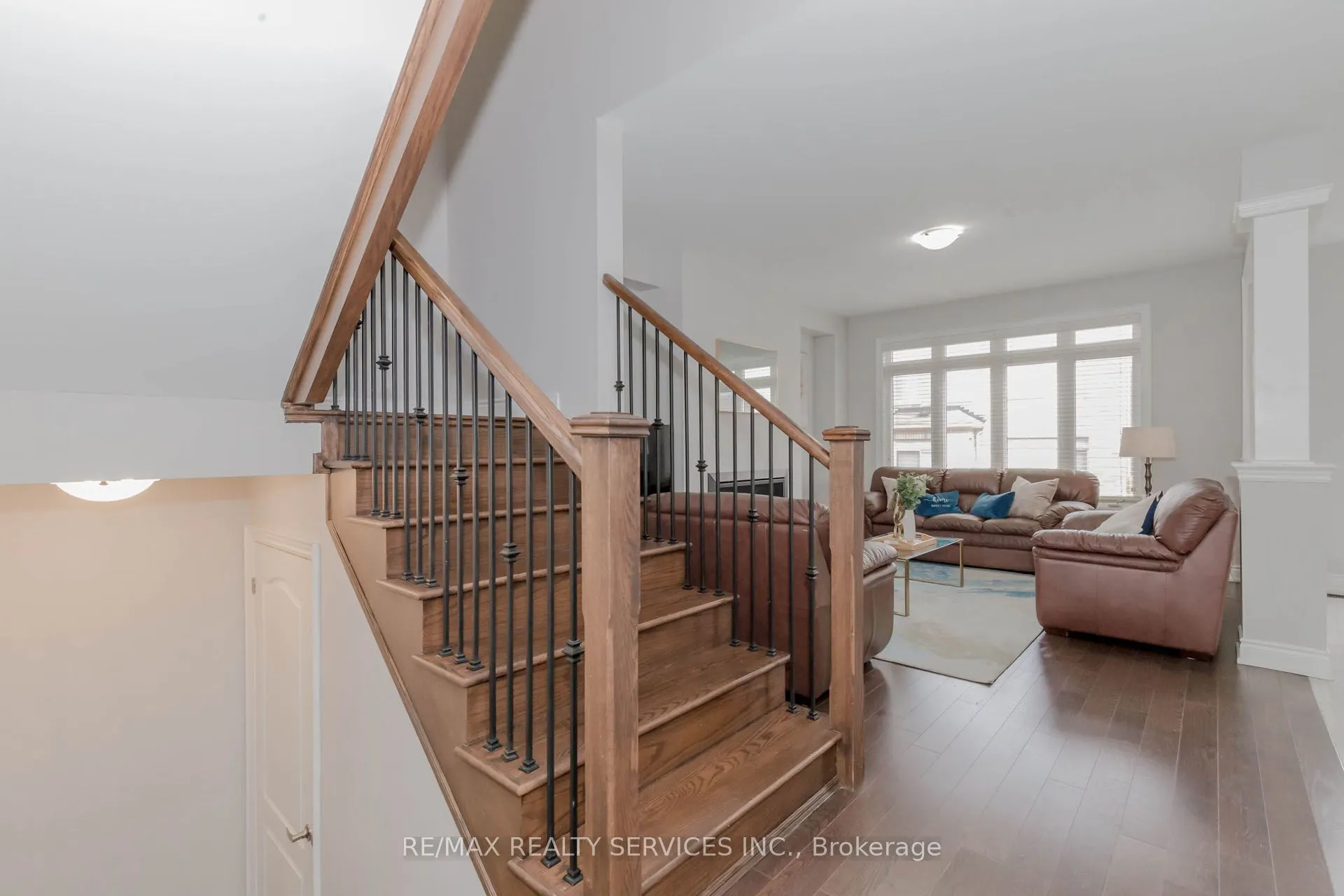 12 Enclave Trail