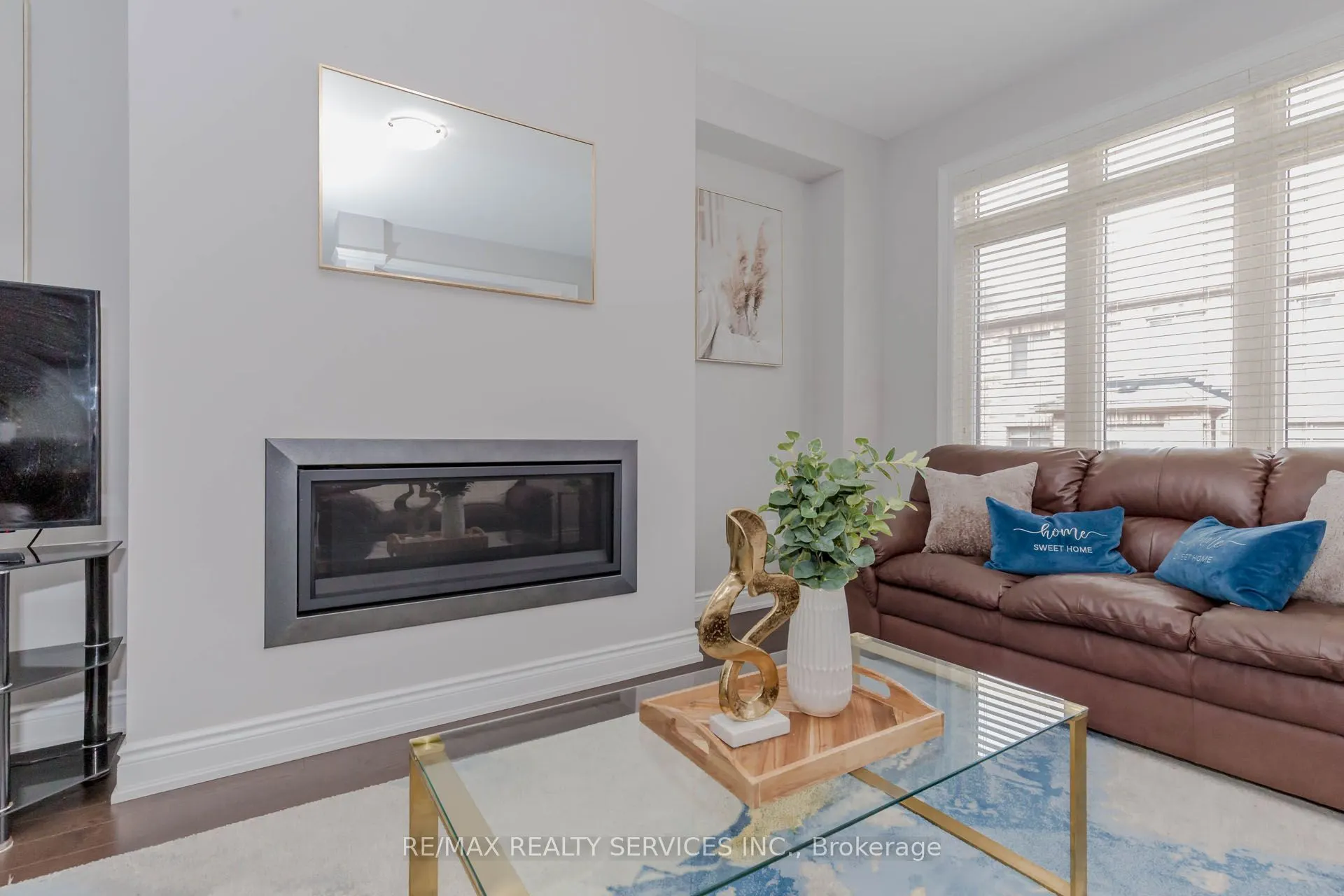 12 Enclave Trail