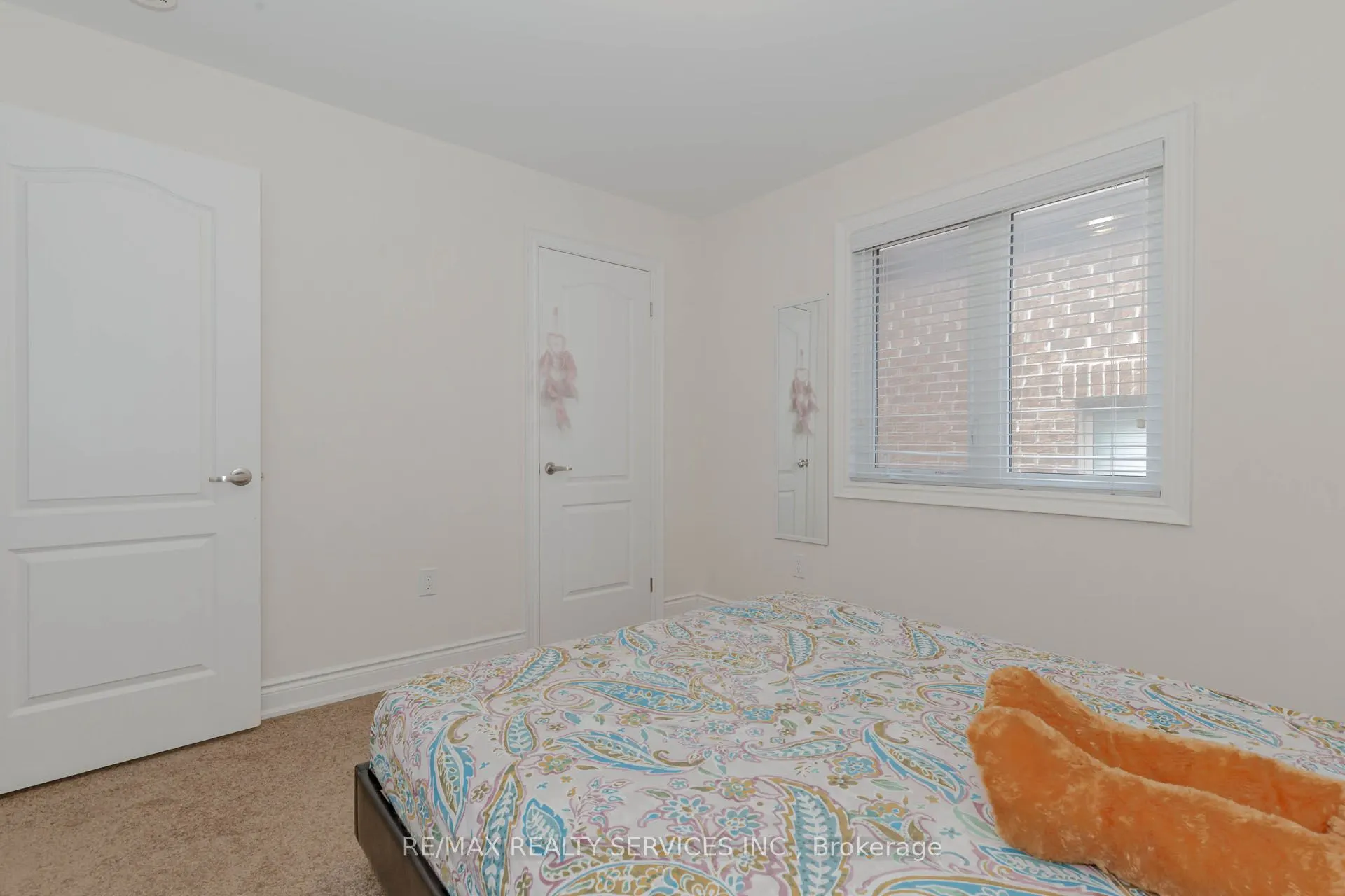 12 Enclave Trail