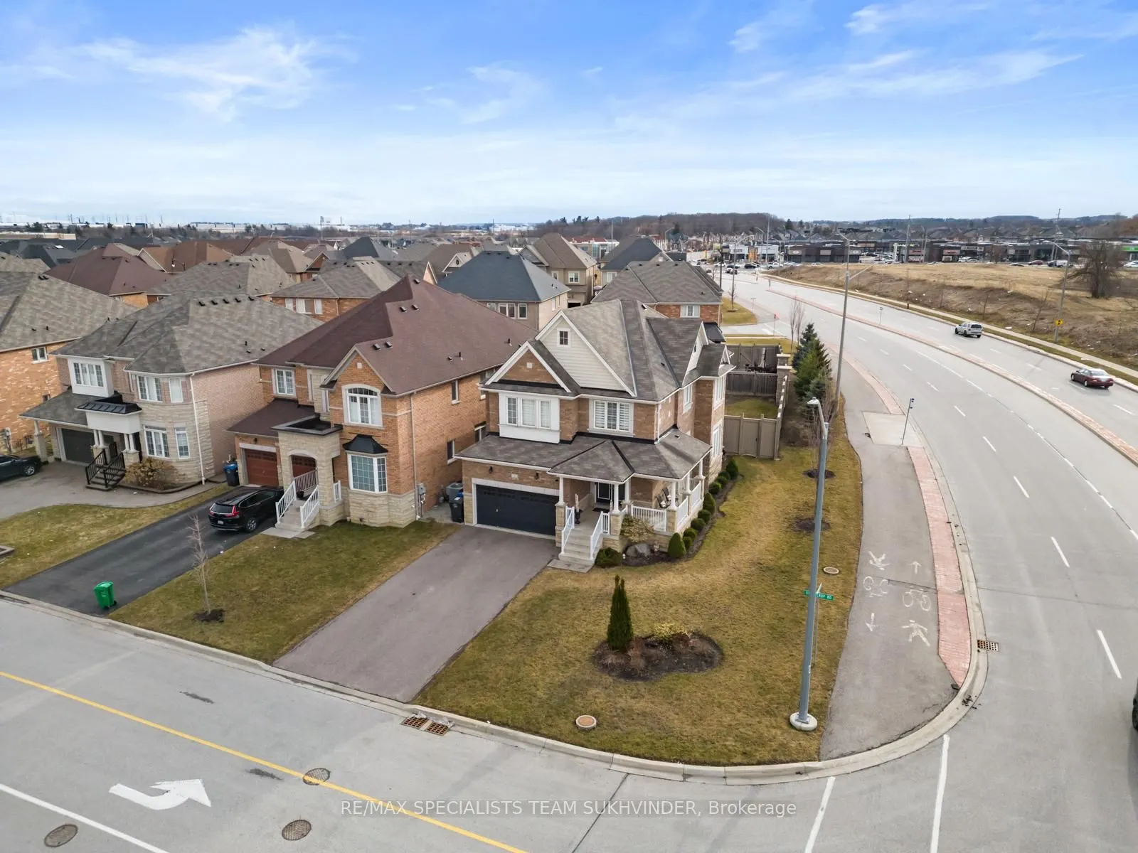 2 STONECROP Road