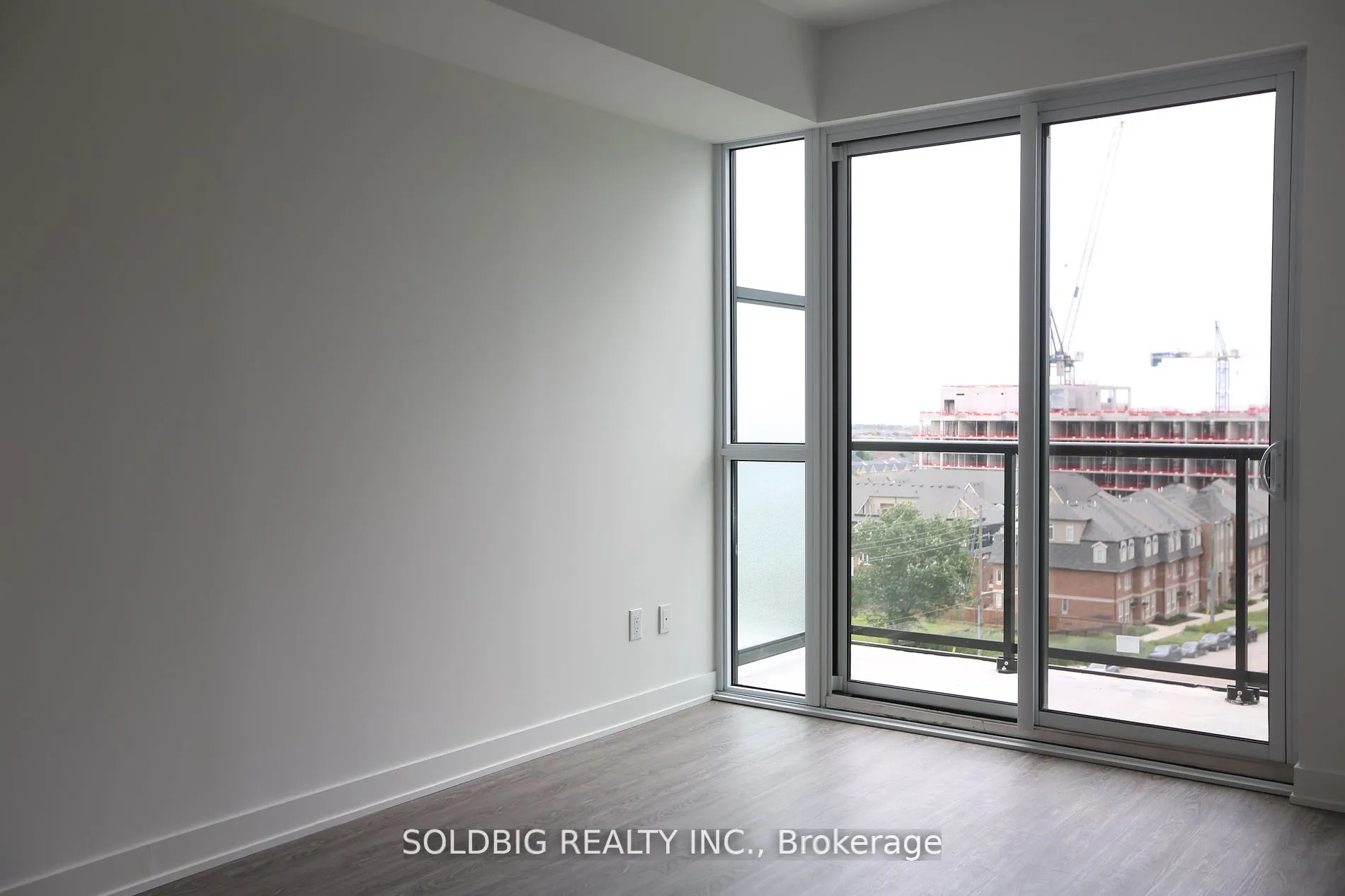 3005 pine glen Road, #712