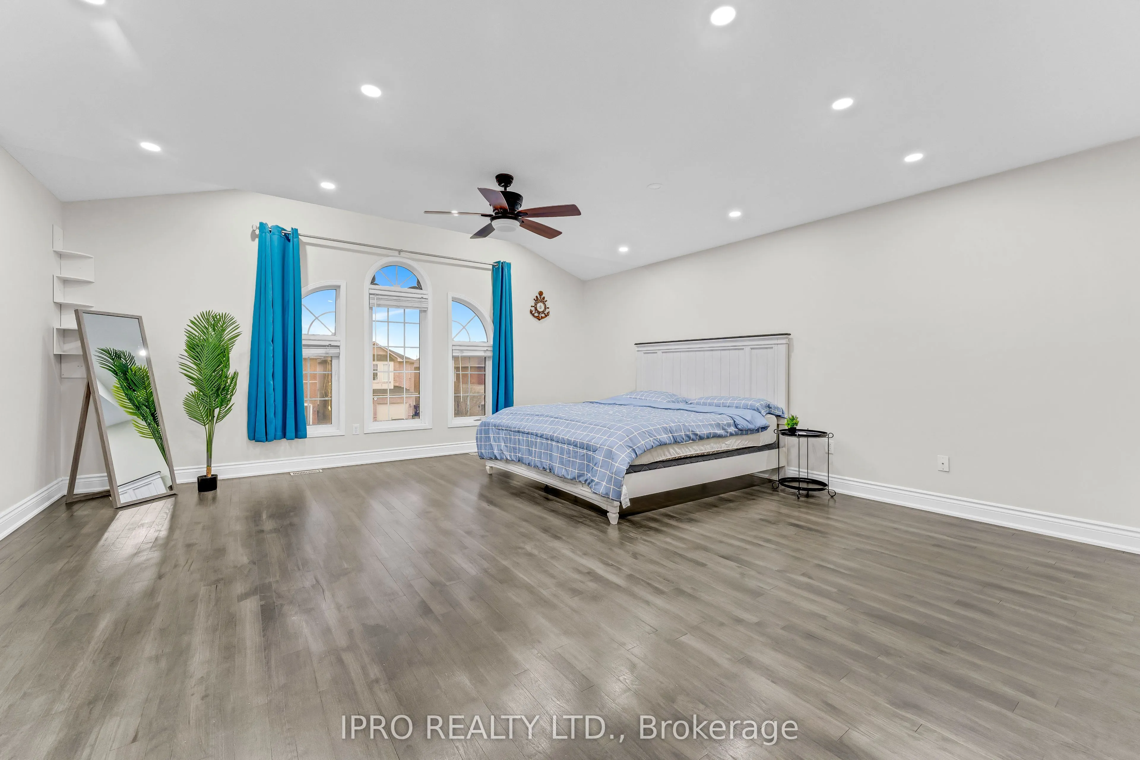 3191 Oakview Road