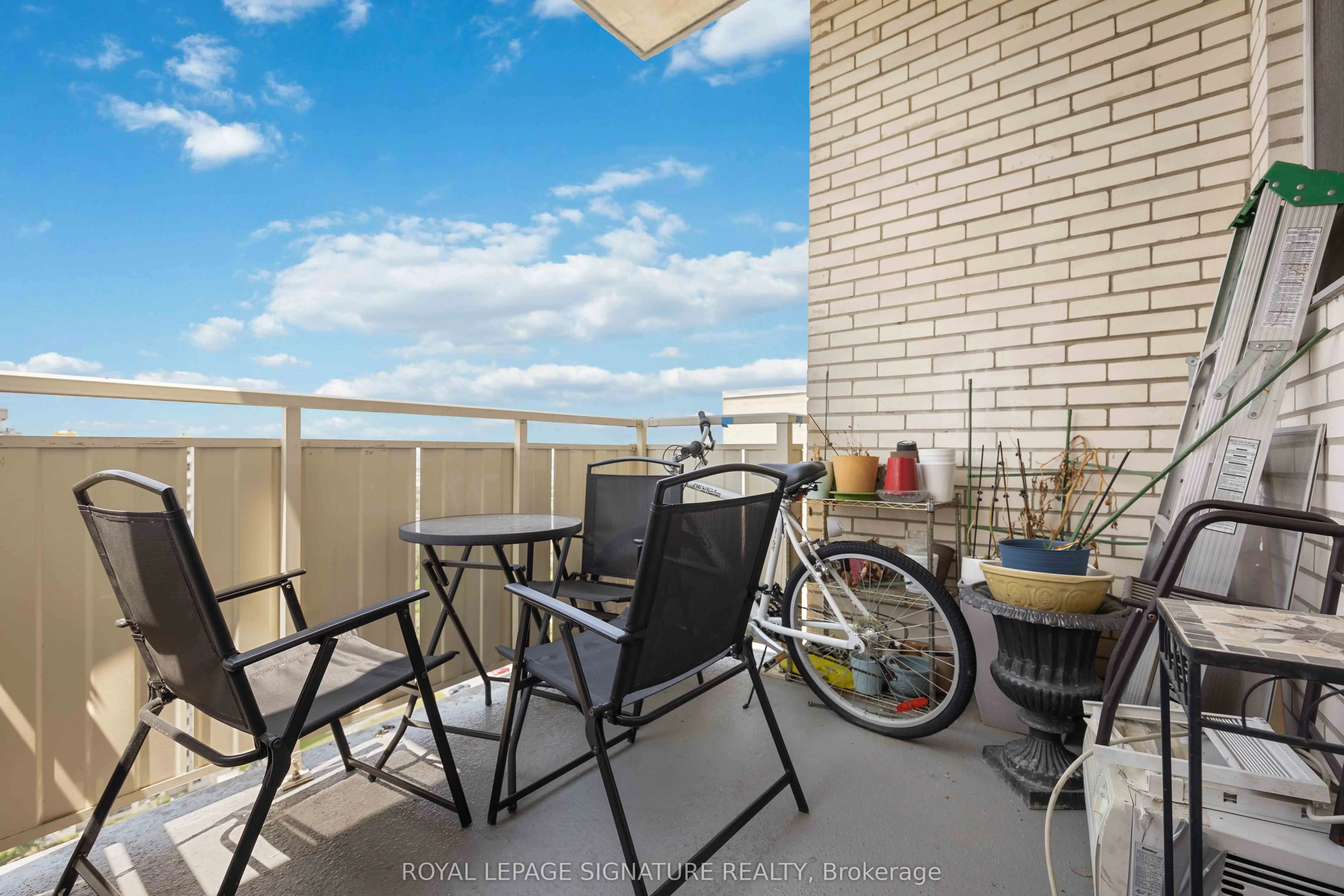 320 Dixon Road, #2315