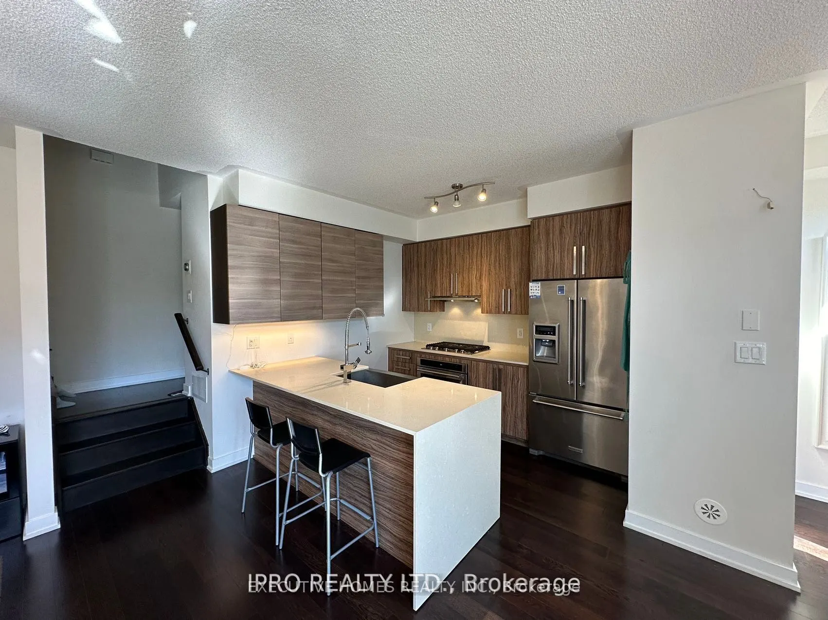 4020 Parkside Village Drive, #9
