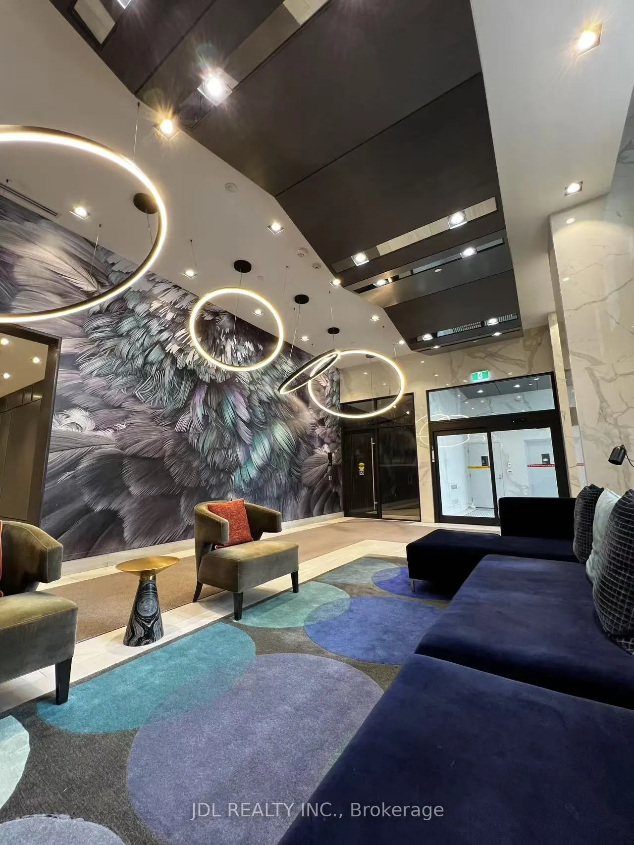 9 Mabelle Avenue, #2215