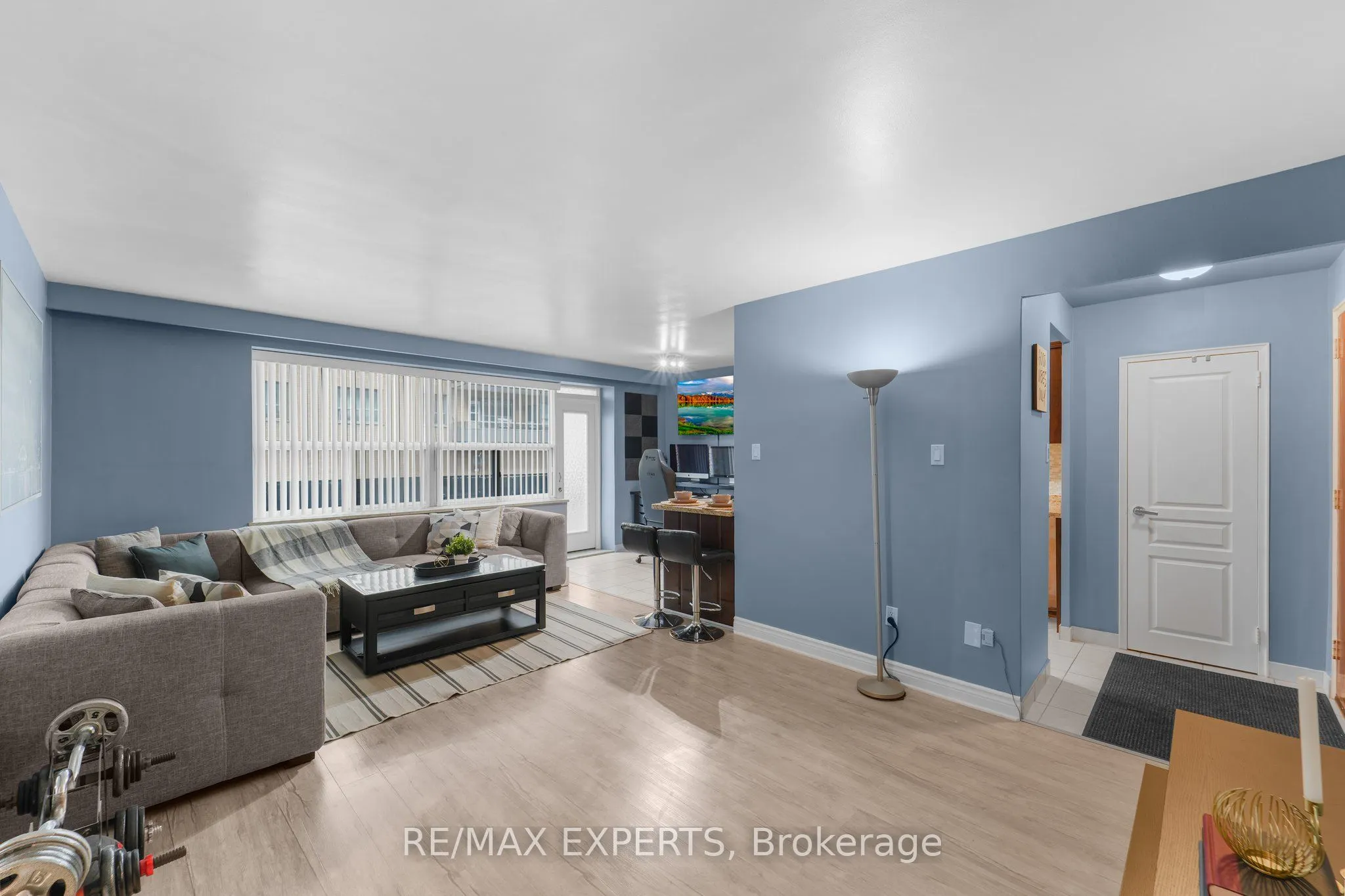 50 Gulliver Road #208
