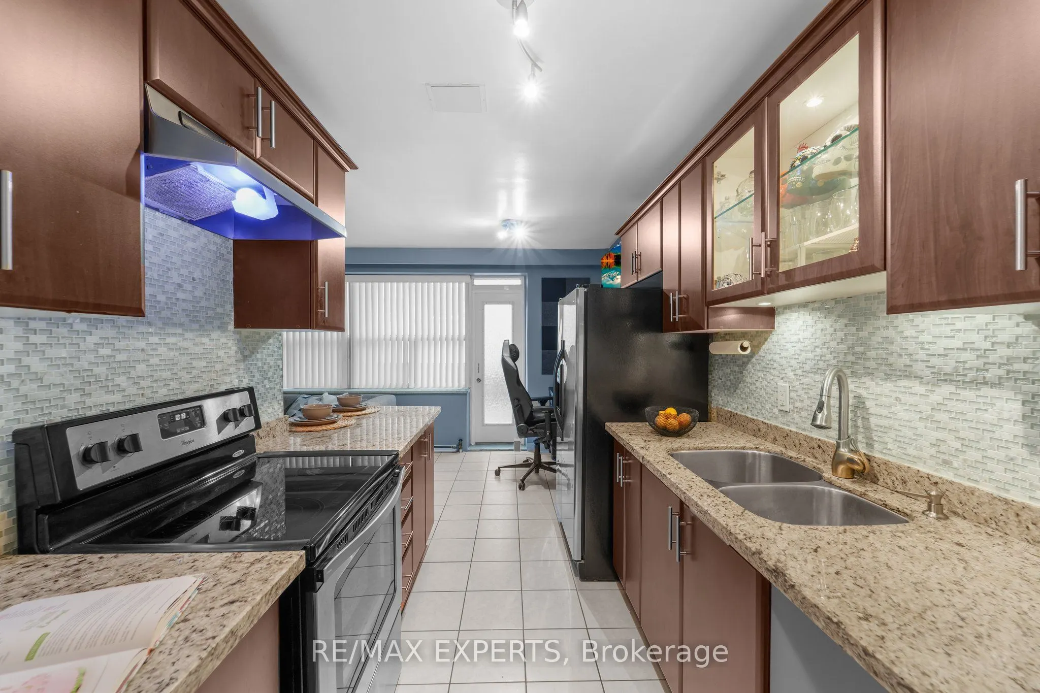 50 Gulliver Road #208