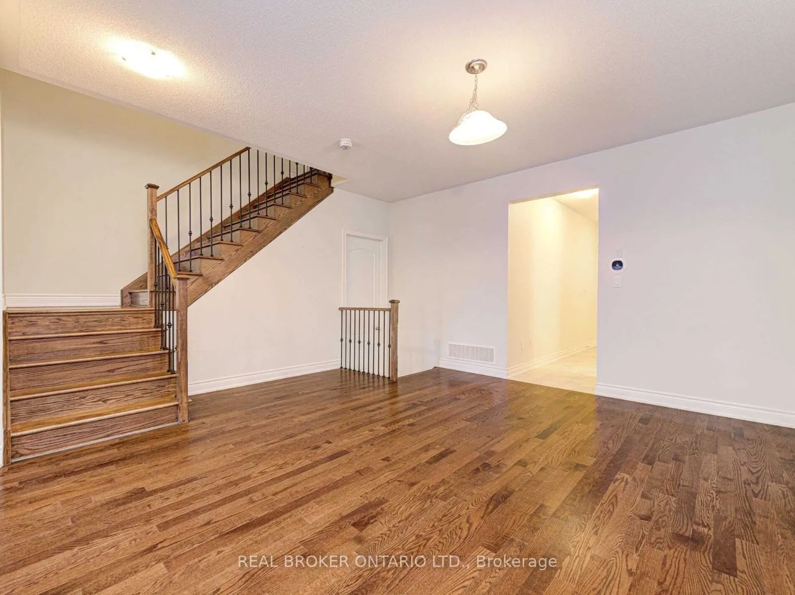 20 Dunley Crescent