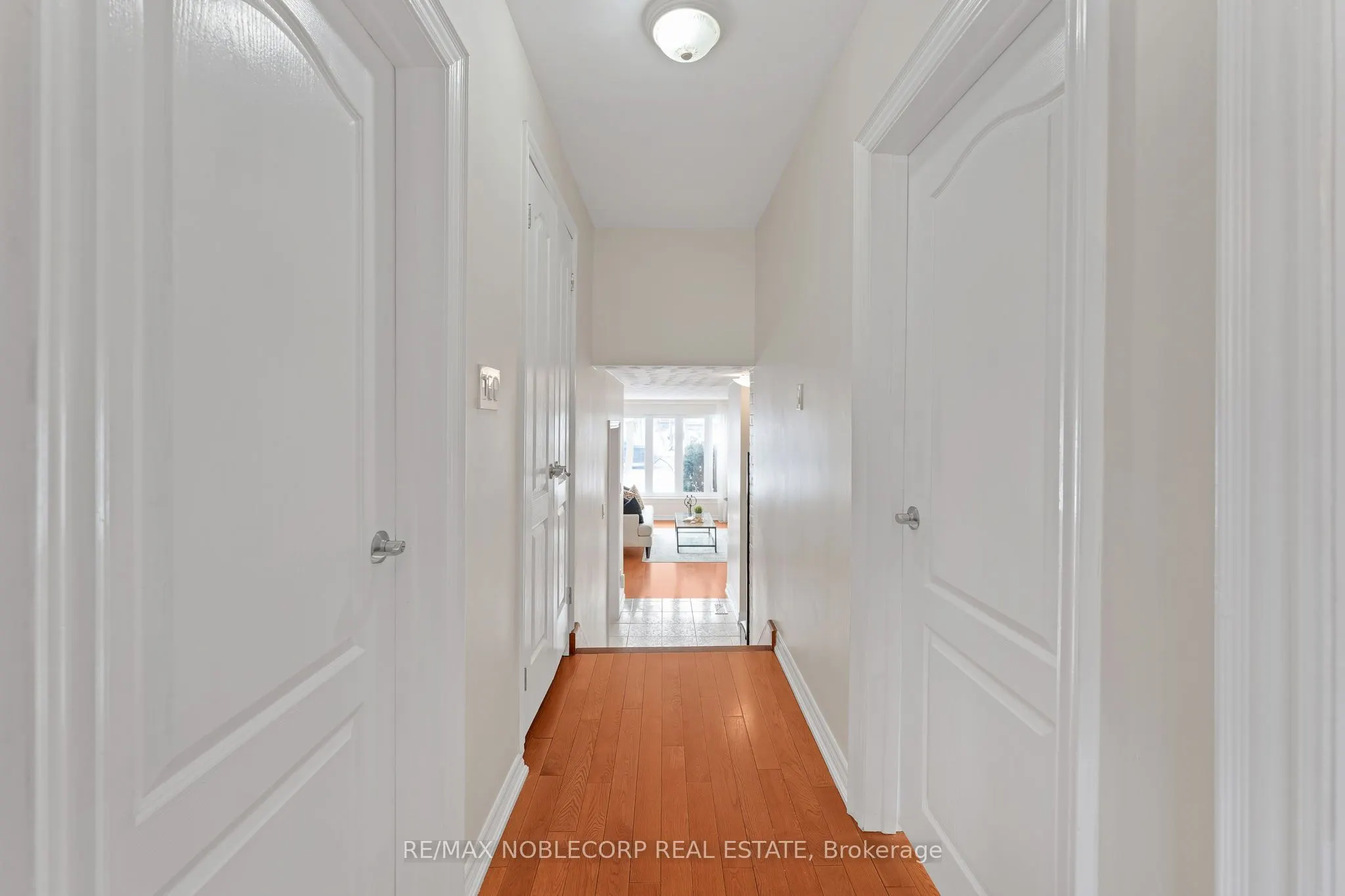 4230 Bloor Street W