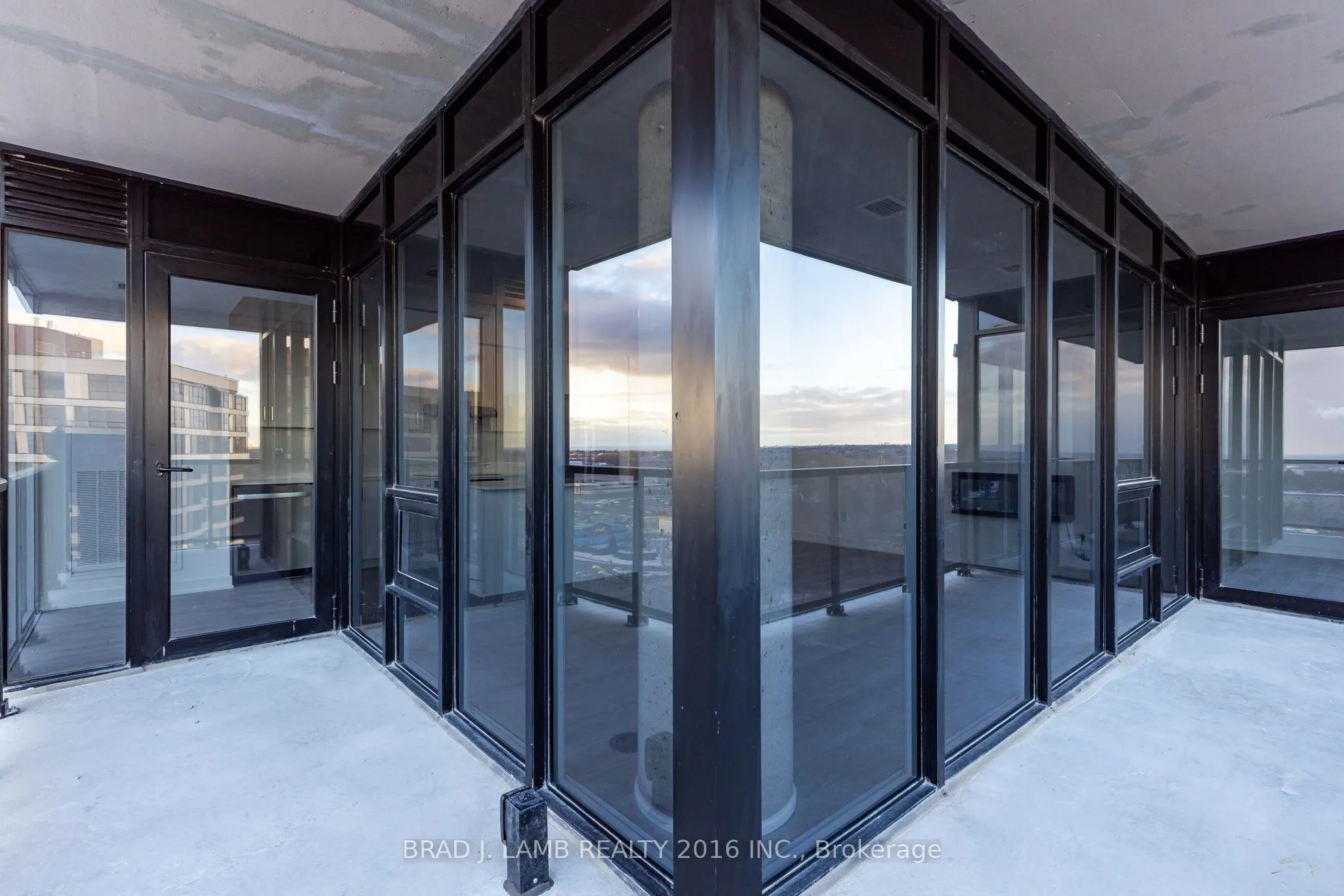 1035 Southdown Road #1204