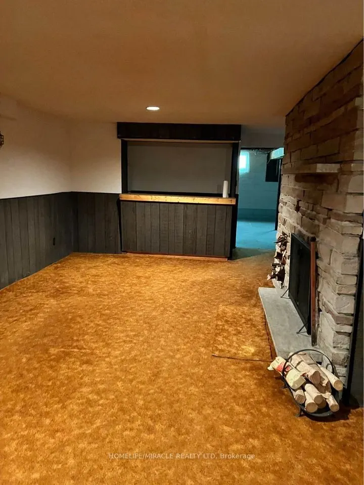 2216 Olde Base Line Road