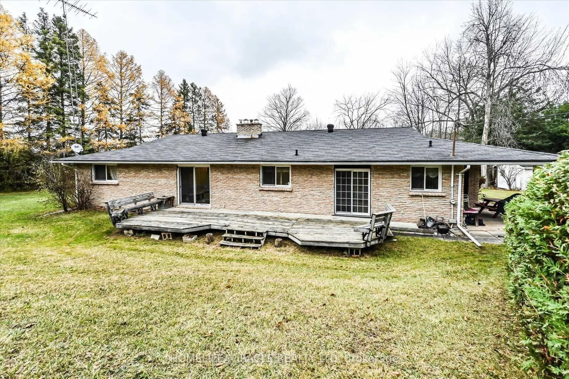 2216 Olde Base Line Road