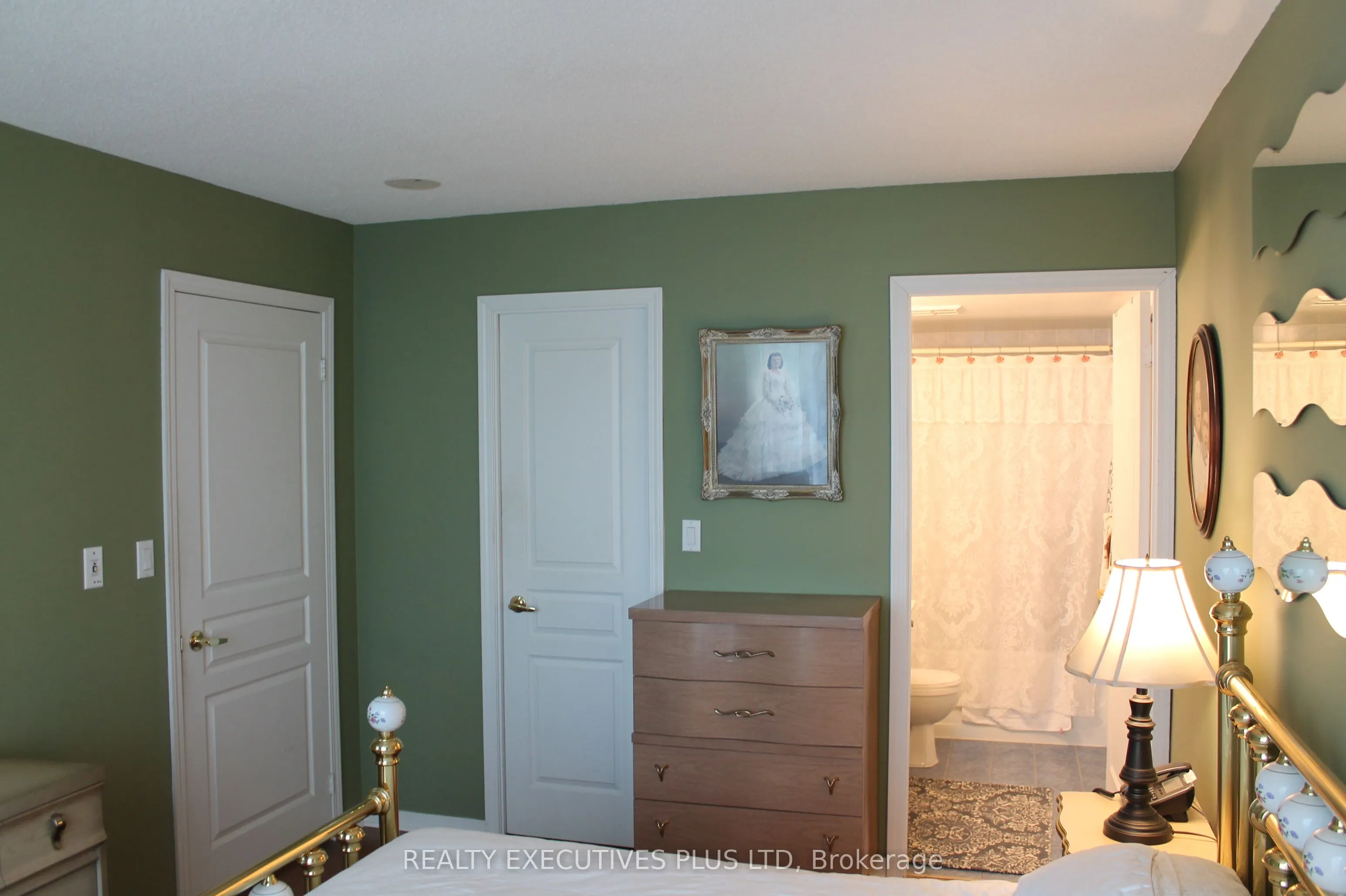 4879 Kimbermount Avenue, #308