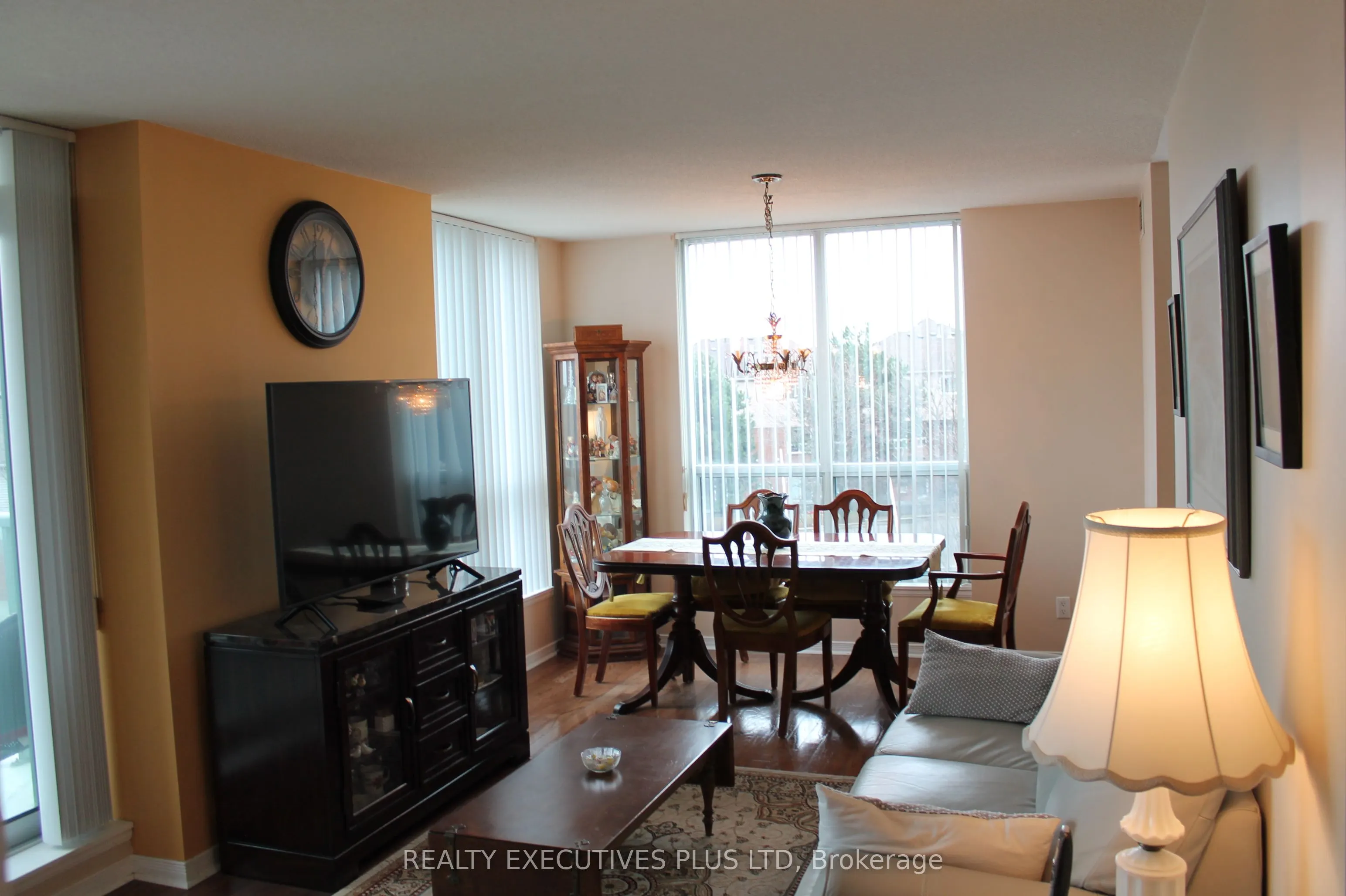 4879 Kimbermount Avenue, #308