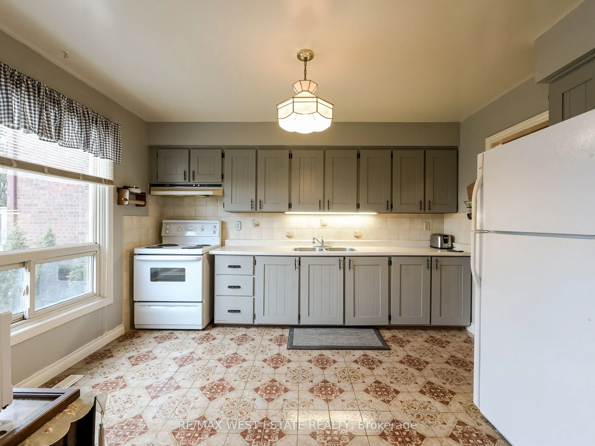 3665 Flamewood Drive, #29