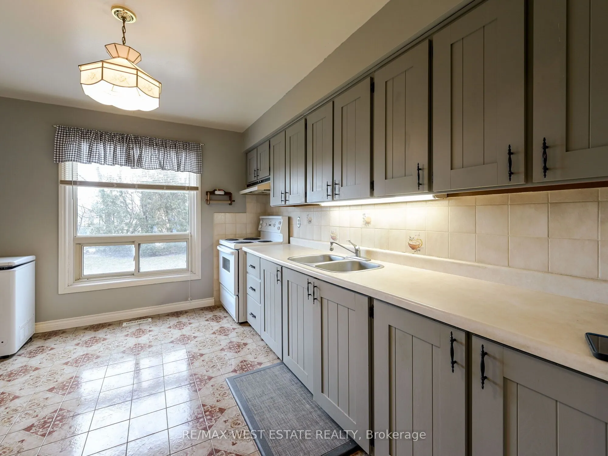3665 Flamewood Drive, #29
