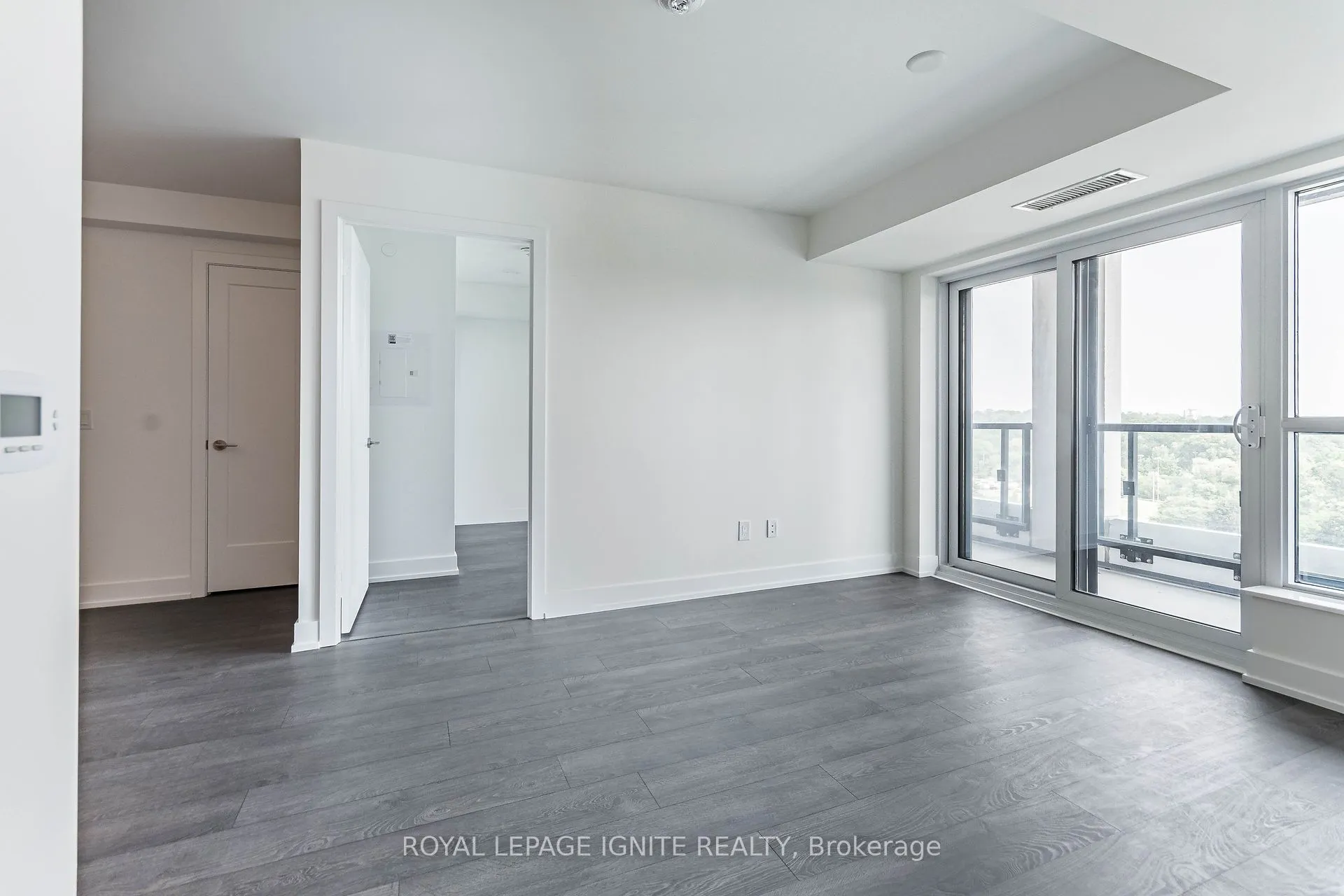 5 Mabelle Avenue, #836