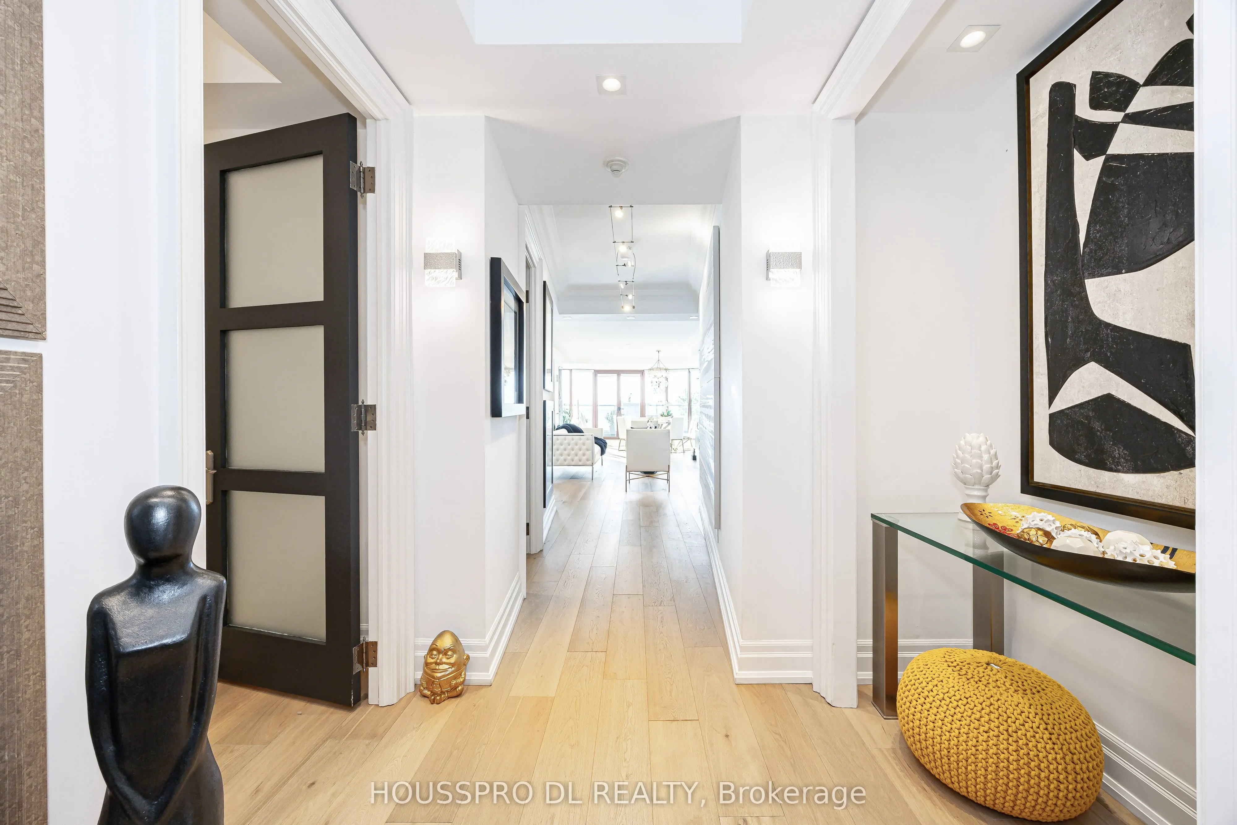 2095 Lake Shore Boulevard W #318