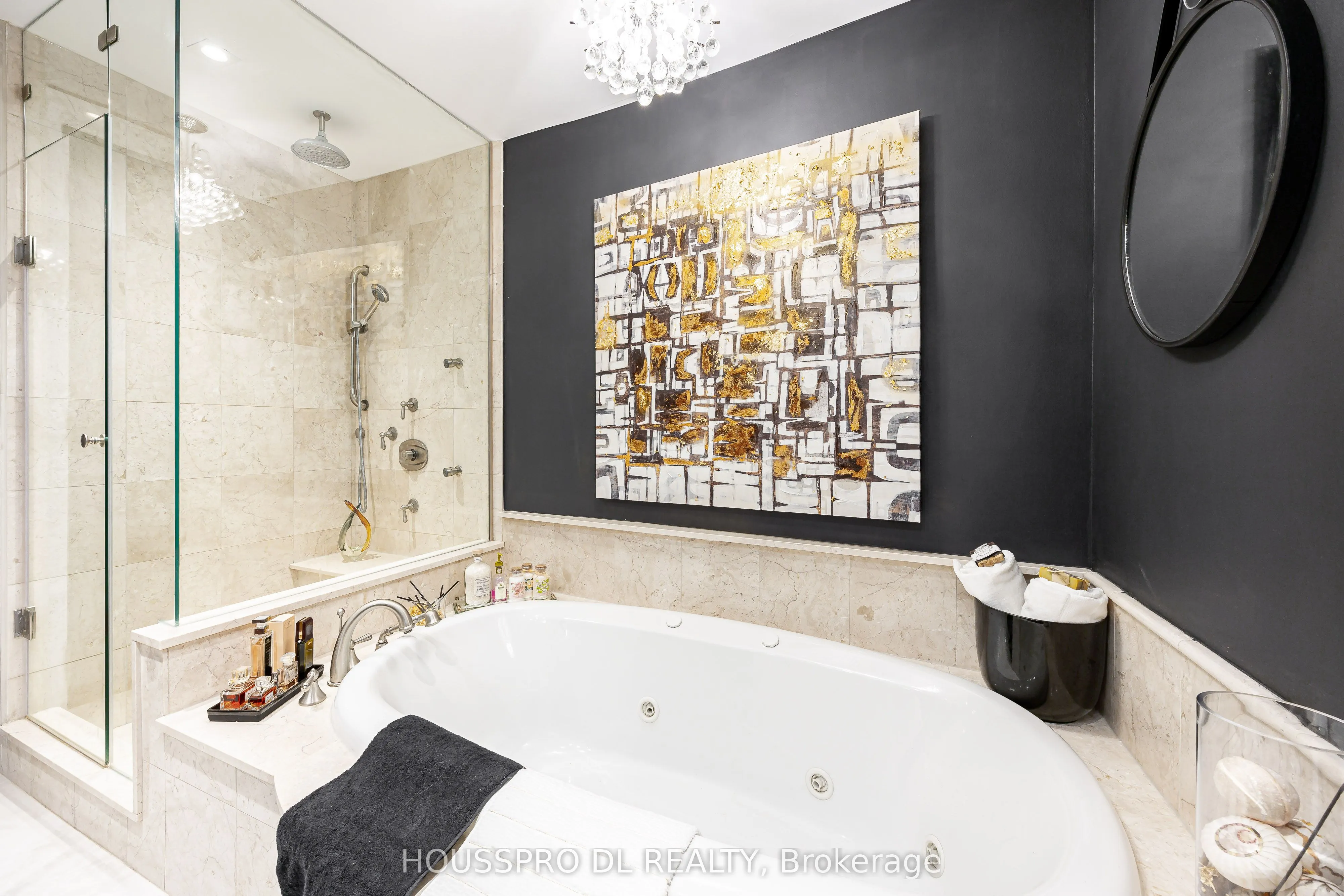 2095 Lake Shore Boulevard W #318