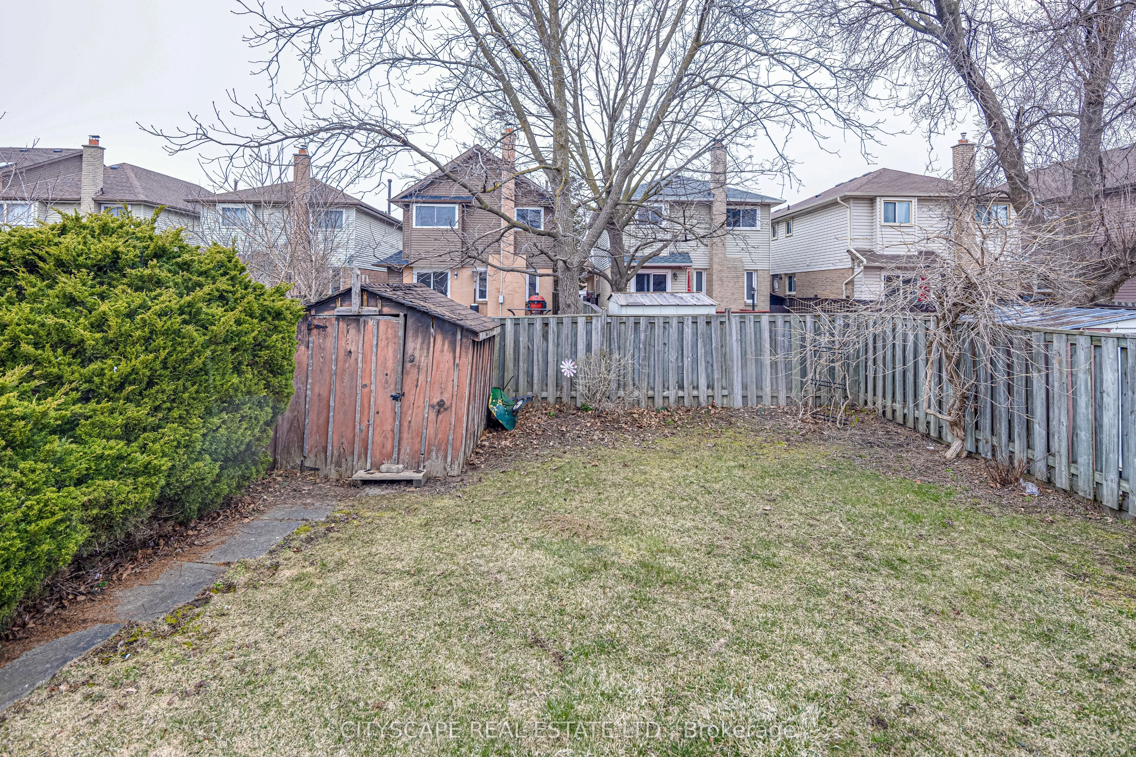 66 Vodden Street W
