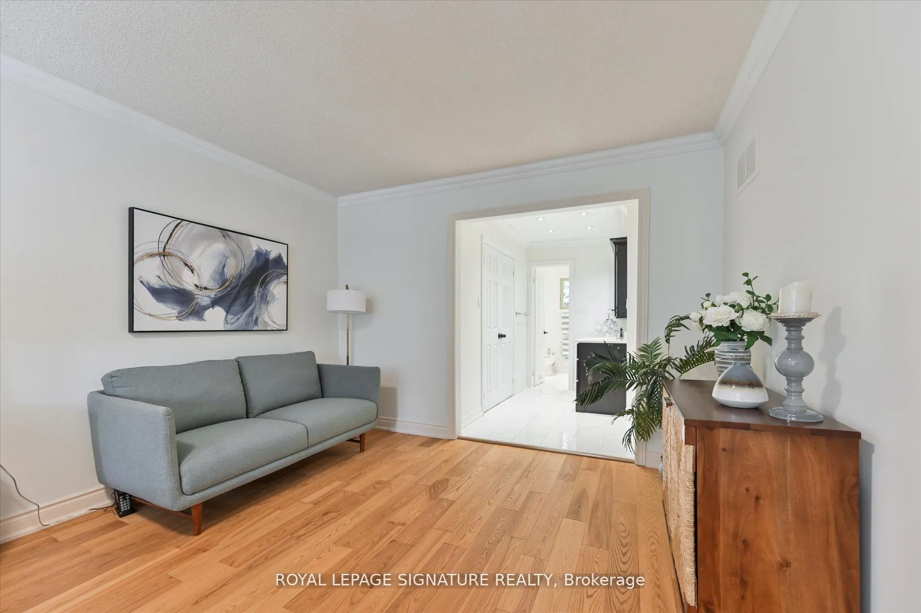 3417 Sanderling Crescent