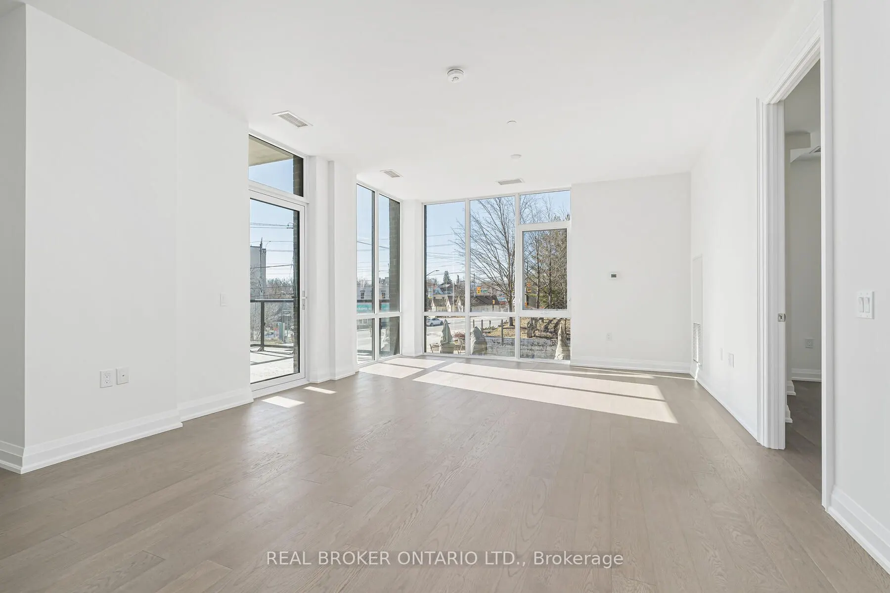 42 Mill Street, #209