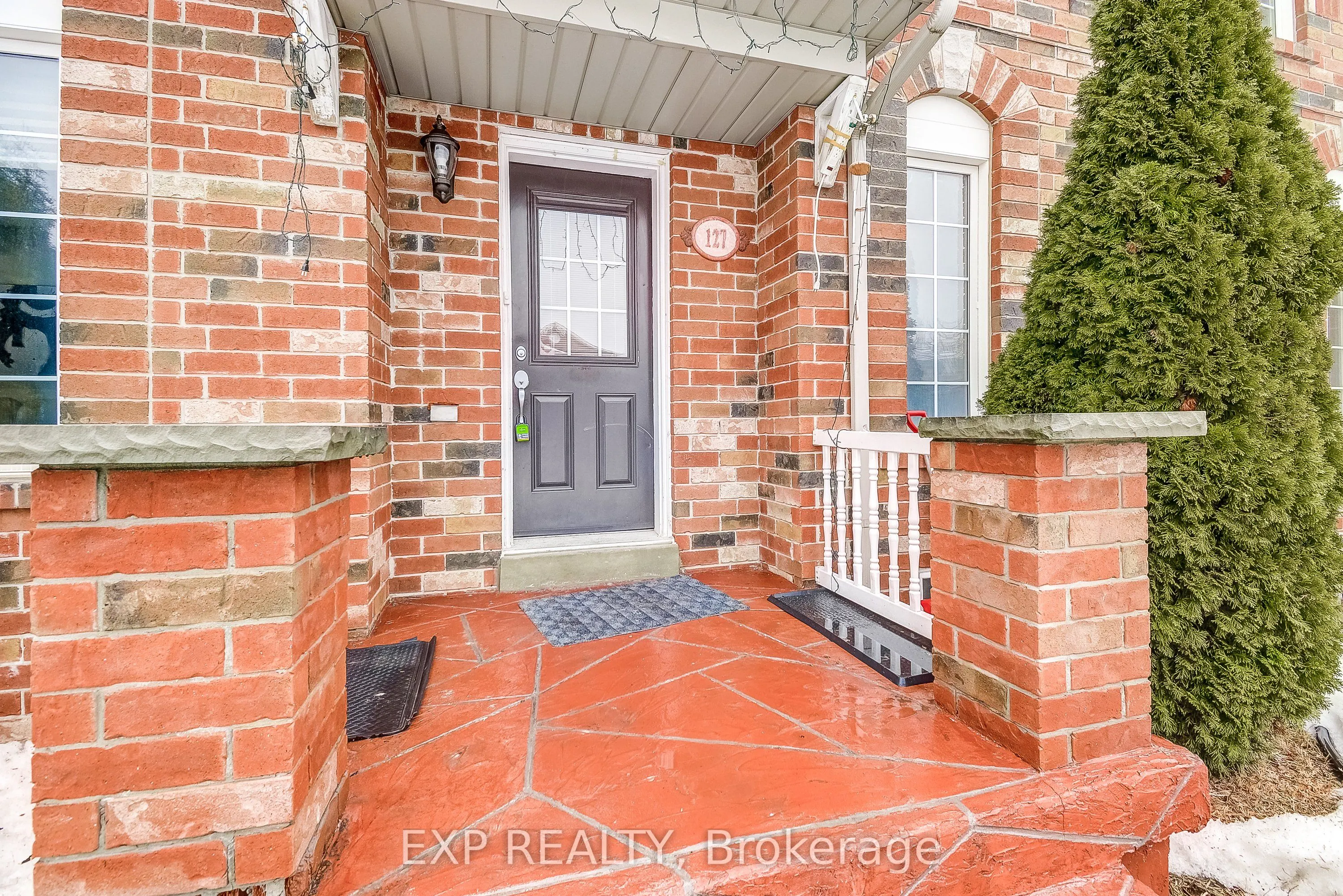 127 Worthington Avenue