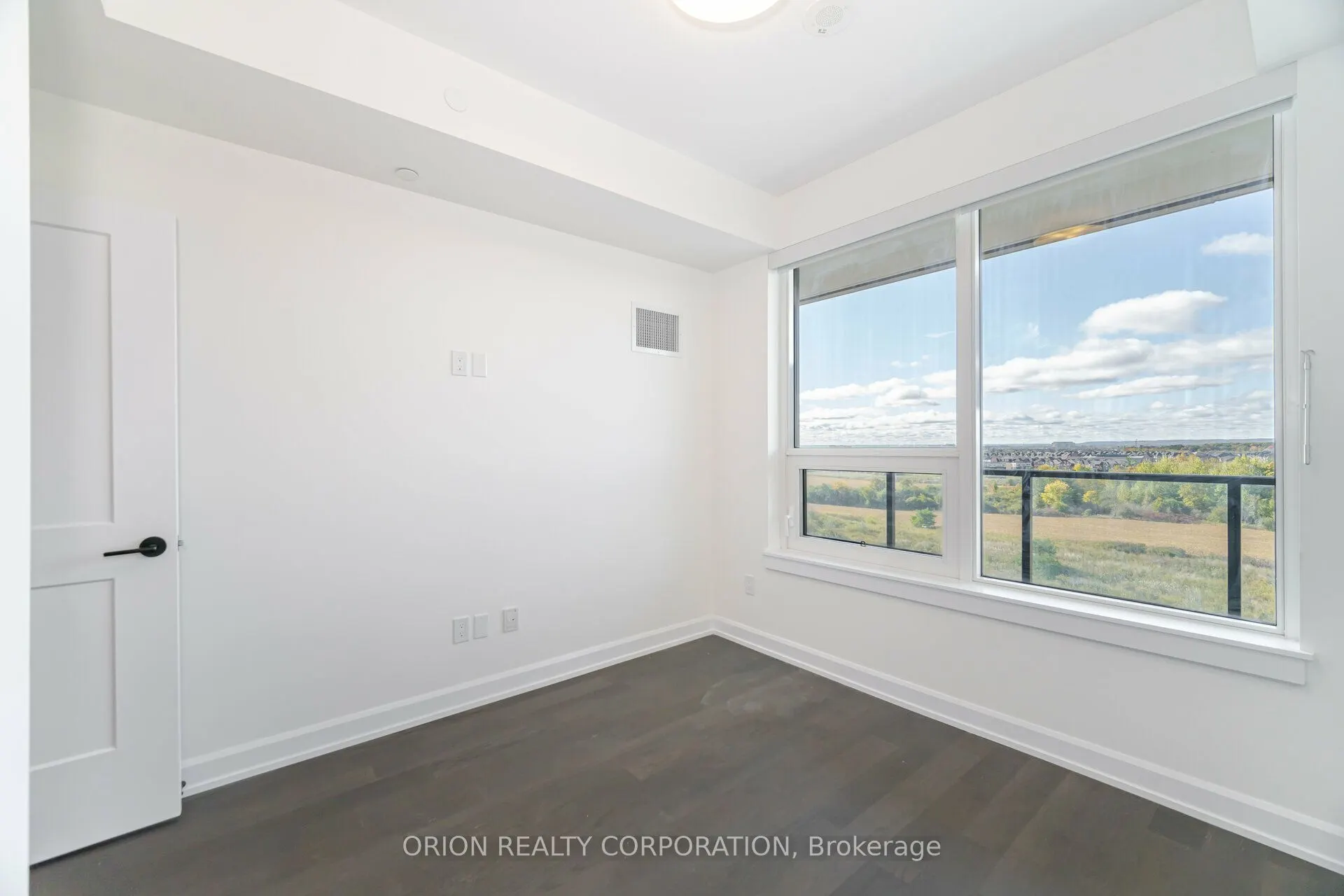 3220 William Coltson Avenue, #808