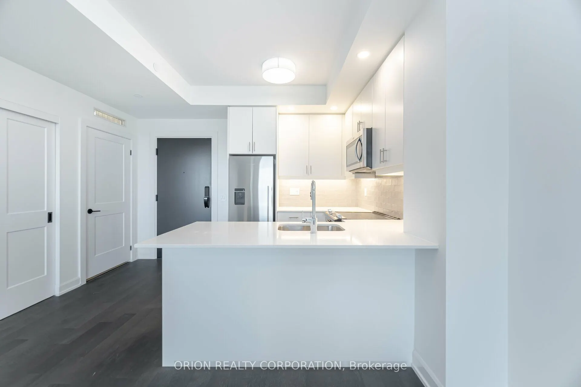 3220 William Coltson Avenue, #808