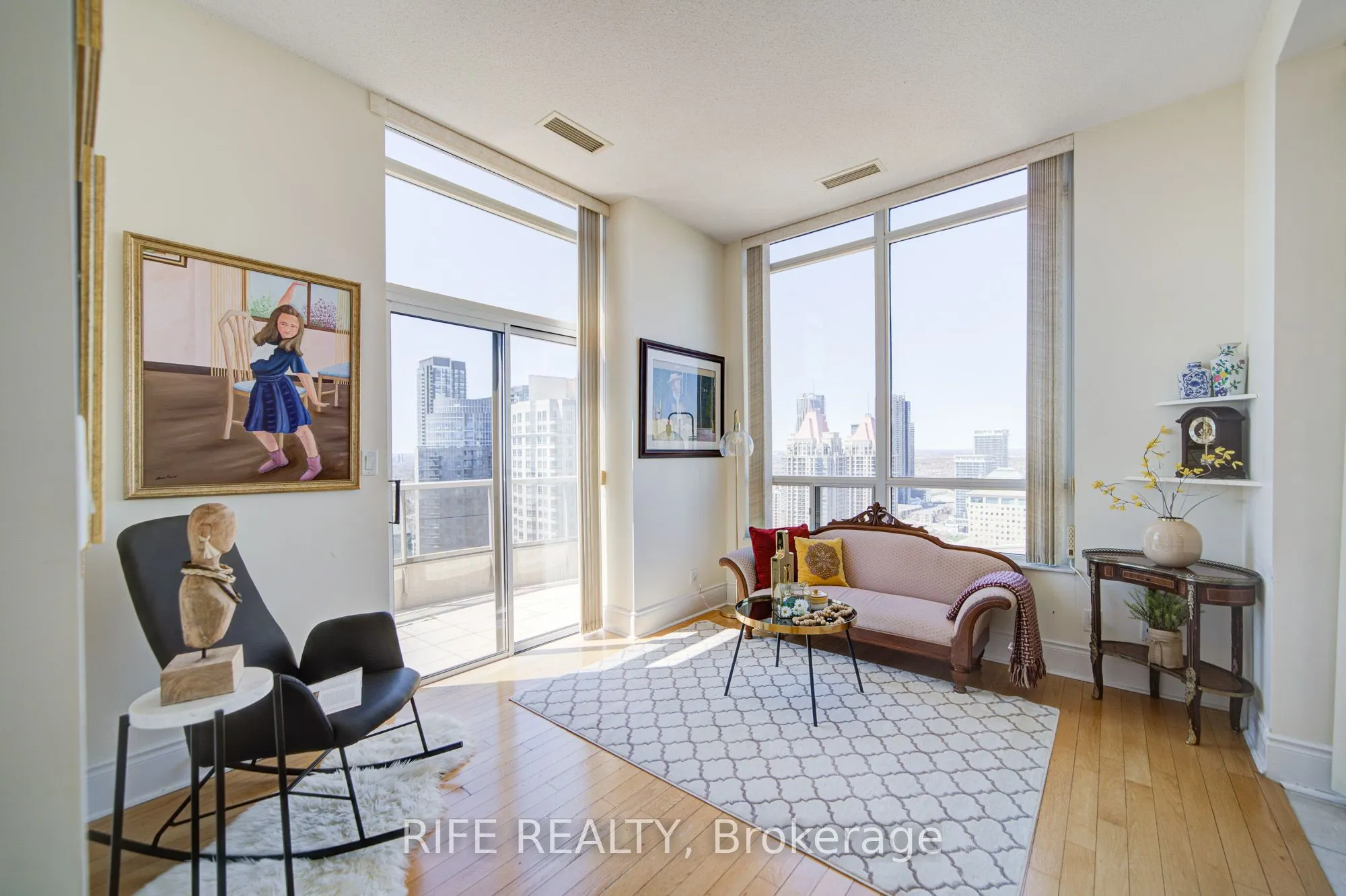 3880 Duke Of York Boulevard #GPH10