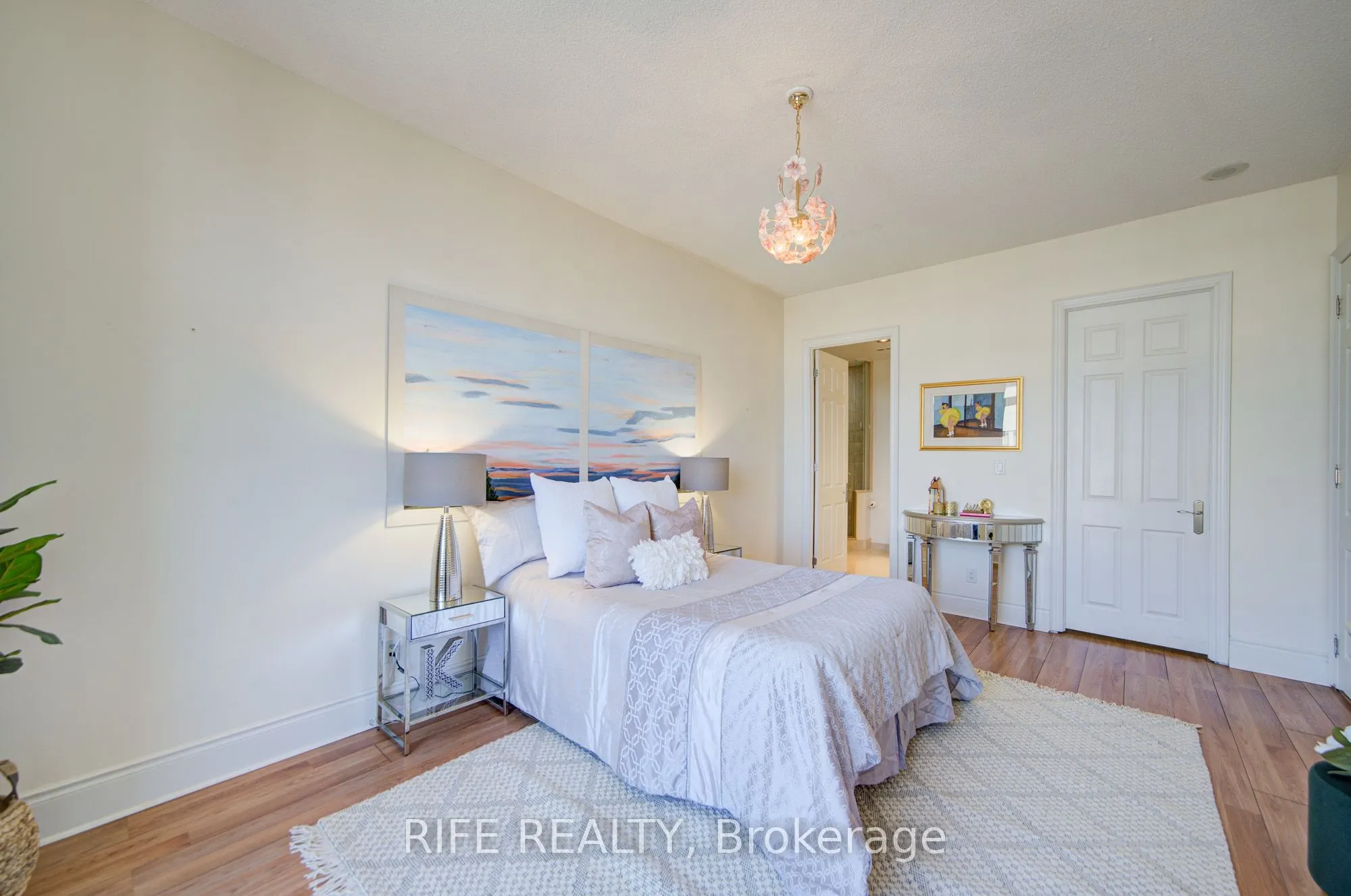 3880 Duke Of York Boulevard #GPH10