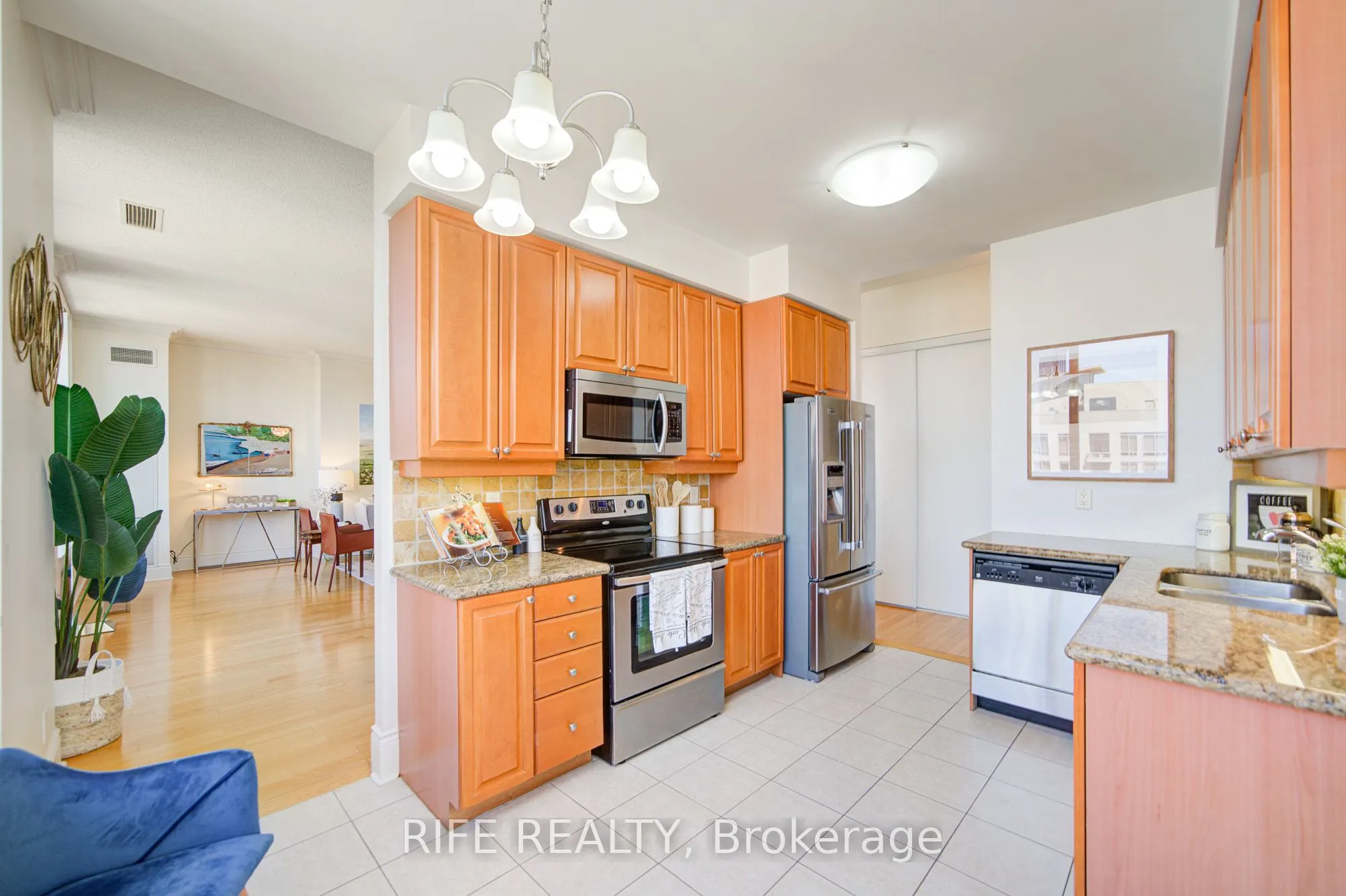 3880 Duke Of York Boulevard #GPH10