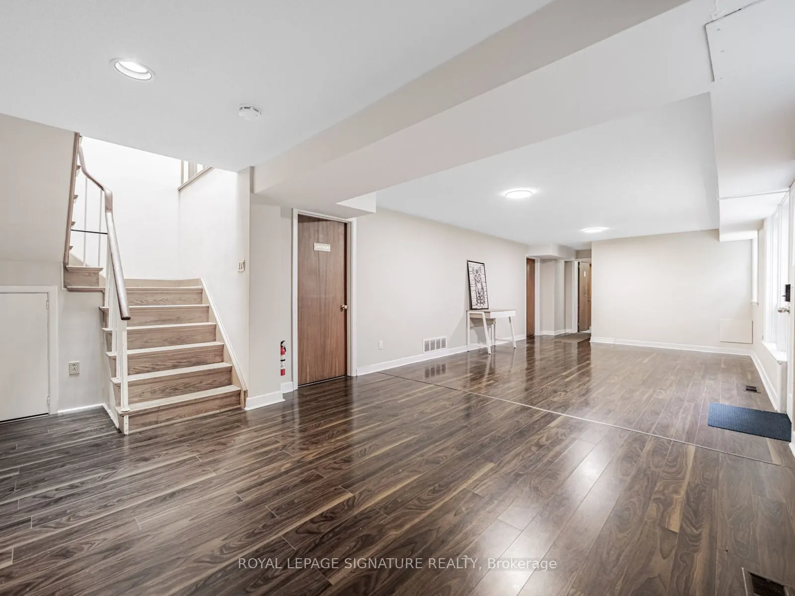 1447 Merrow Road