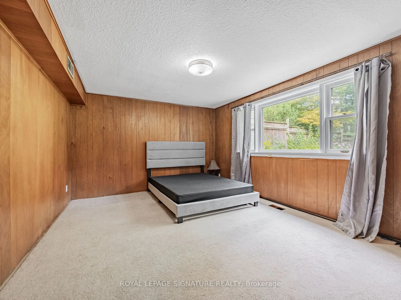 1447 Merrow Road