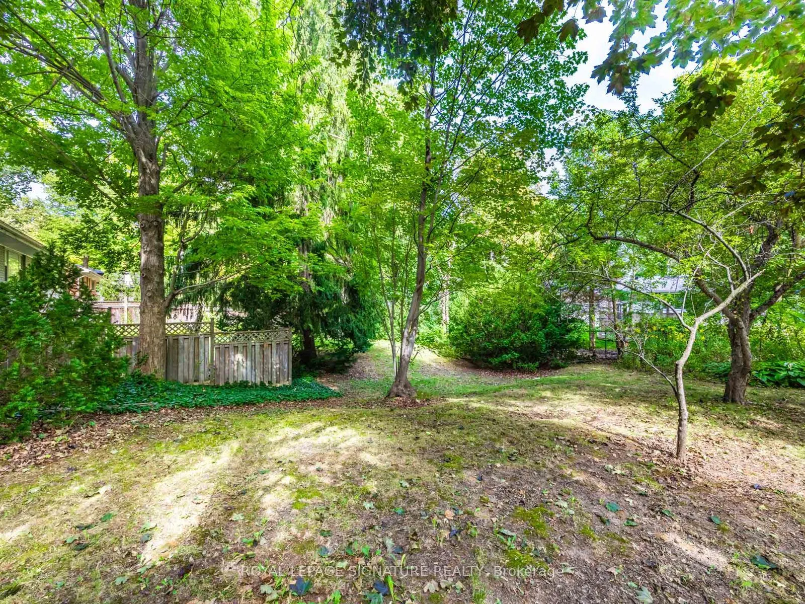 1447 Merrow Road