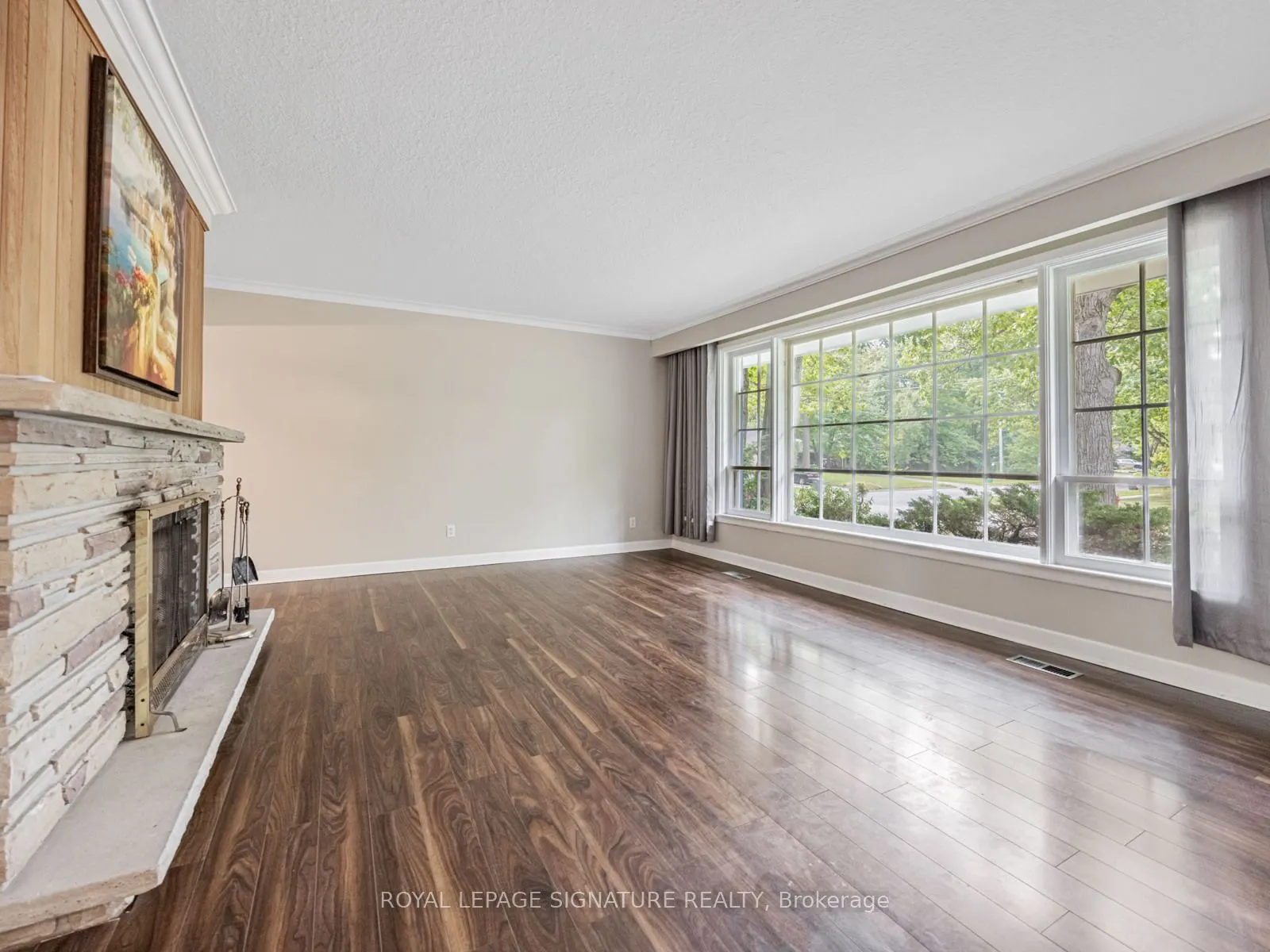 1447 Merrow Road
