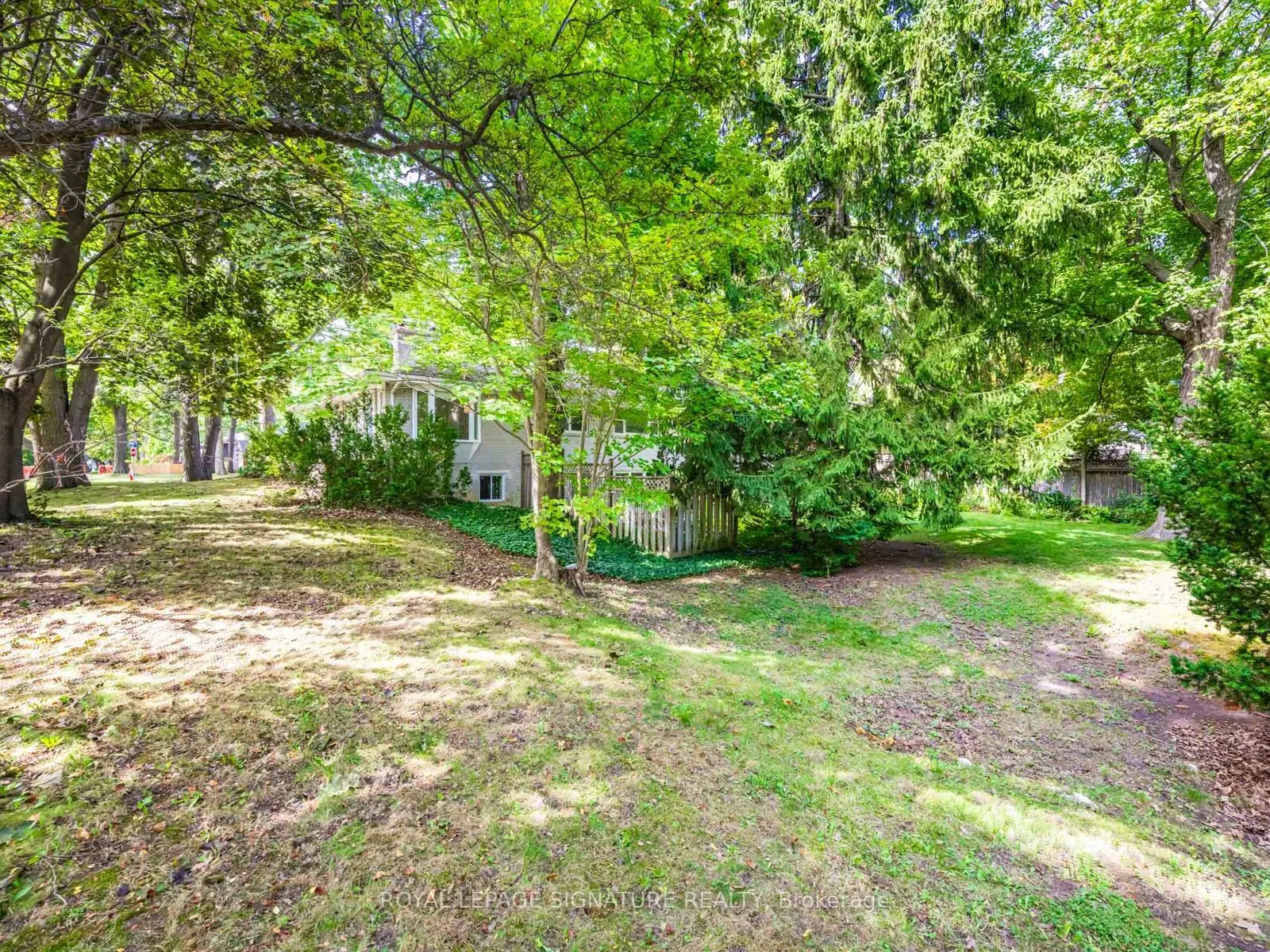 1447 Merrow Road
