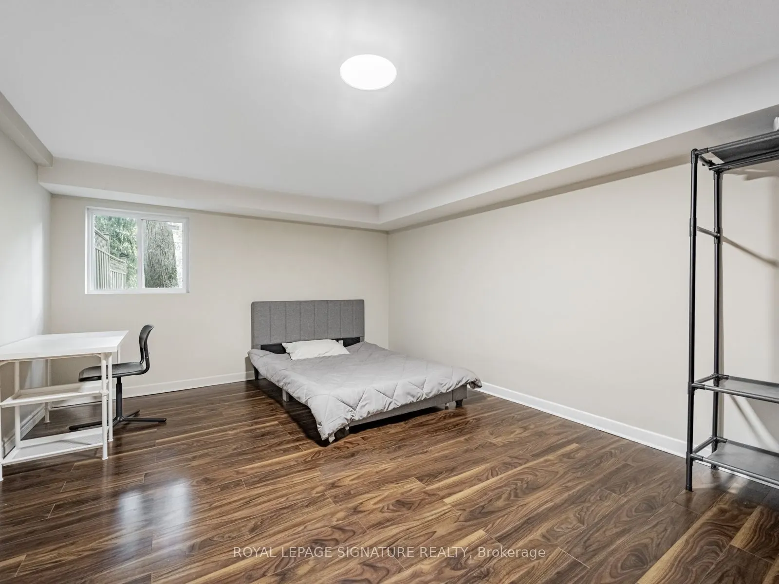 1447 Merrow Road